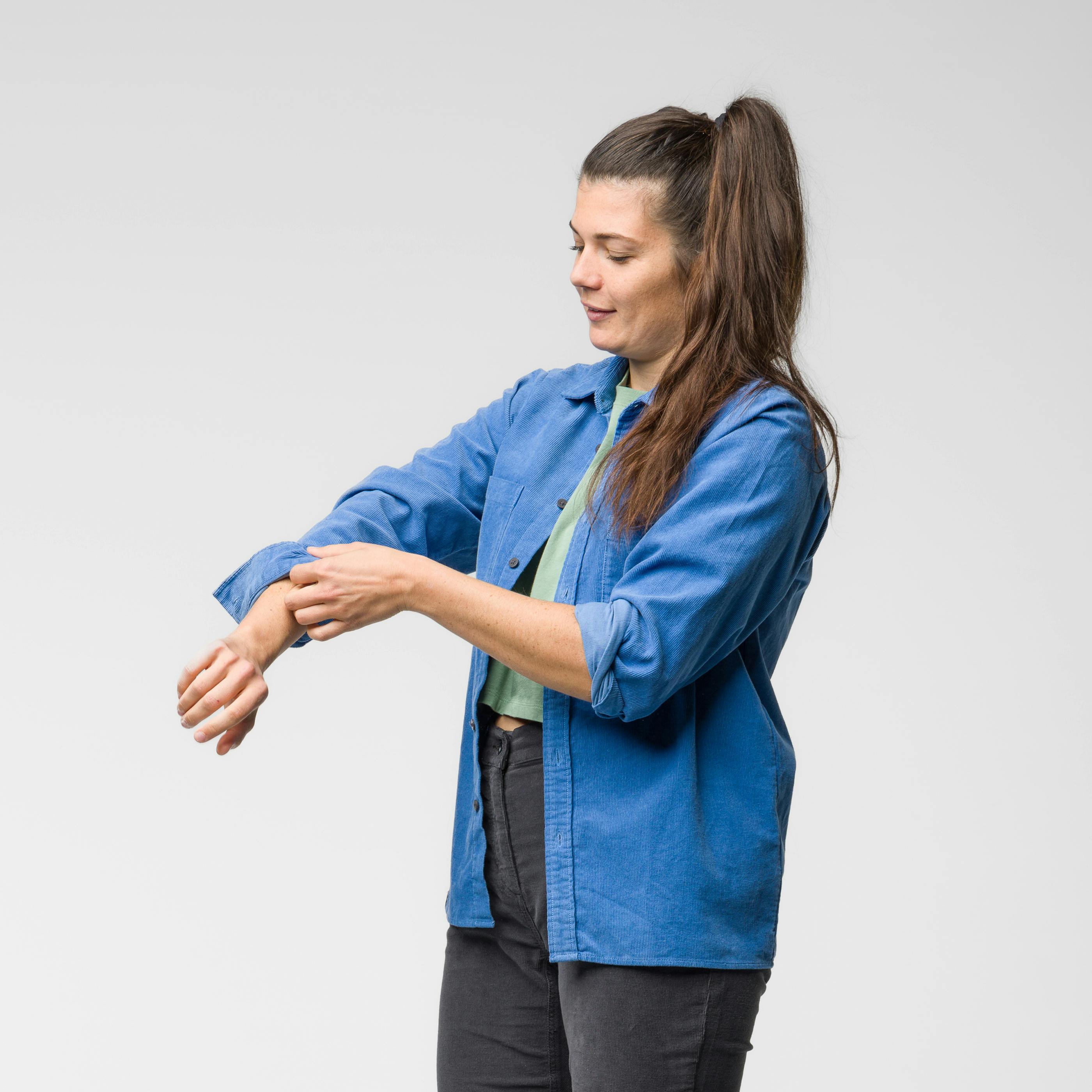 Sequence Uni Shirt on_body image