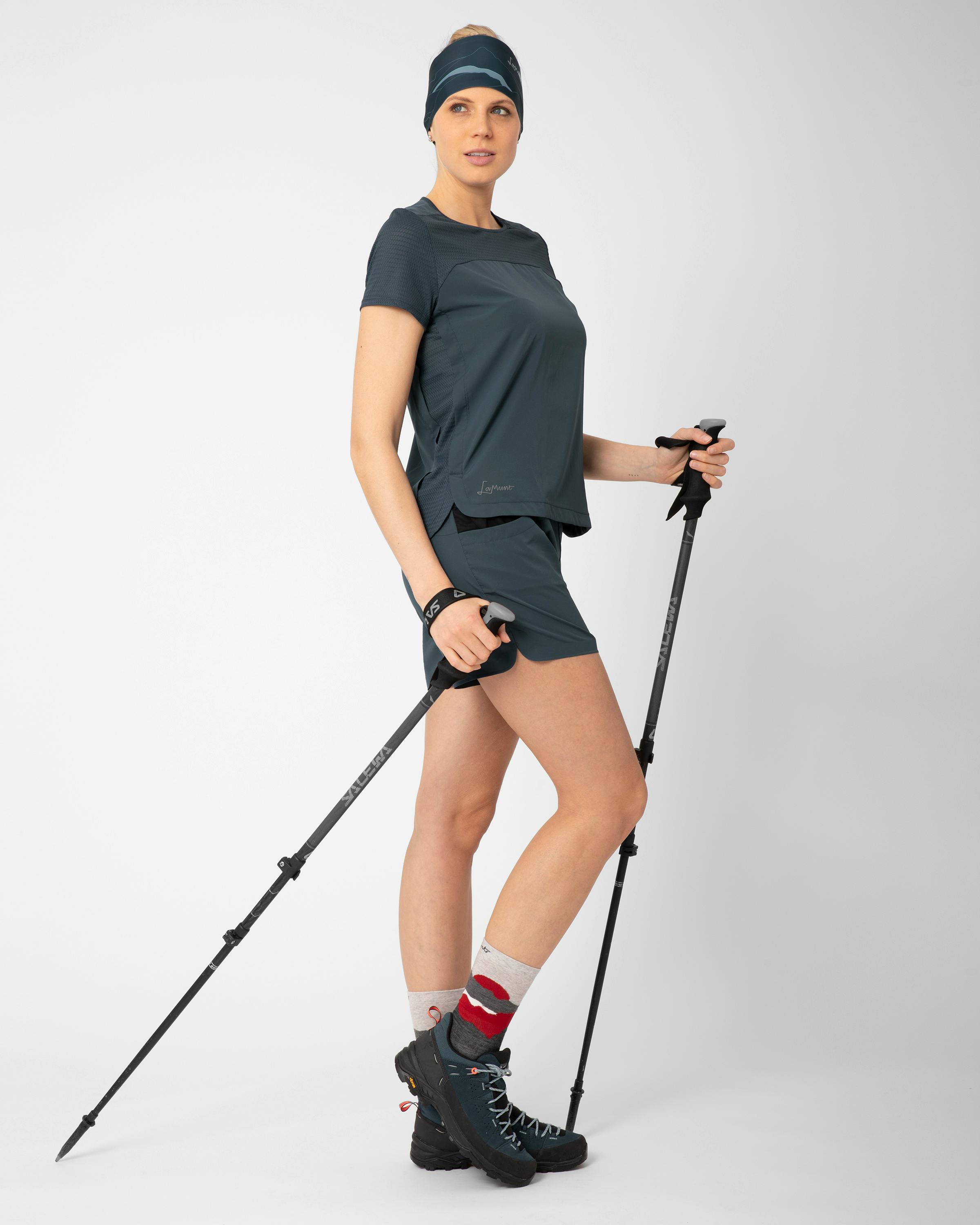 Teresa Tee II action_shot image