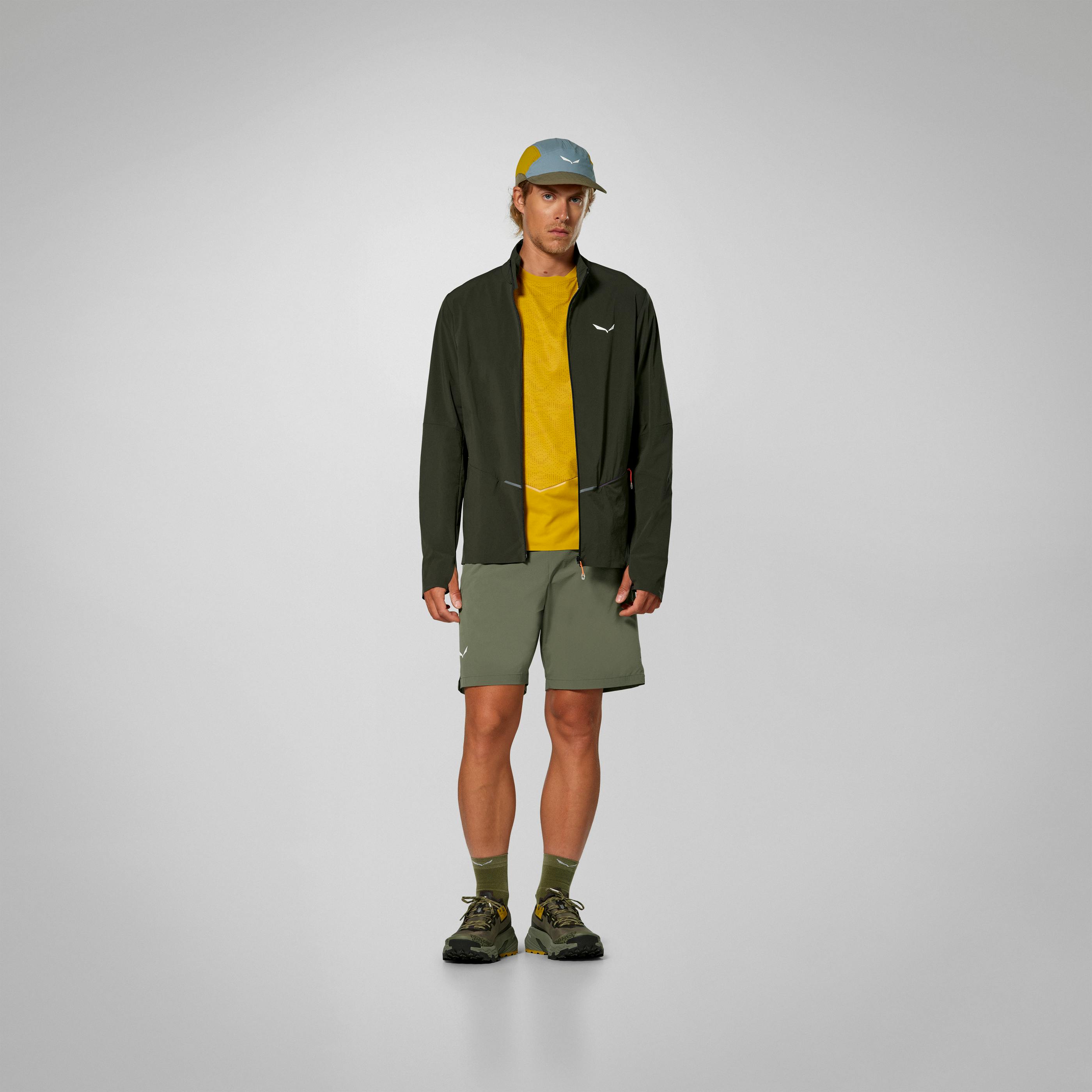 Pedroc Durastretch Light Jacket Men on_body image