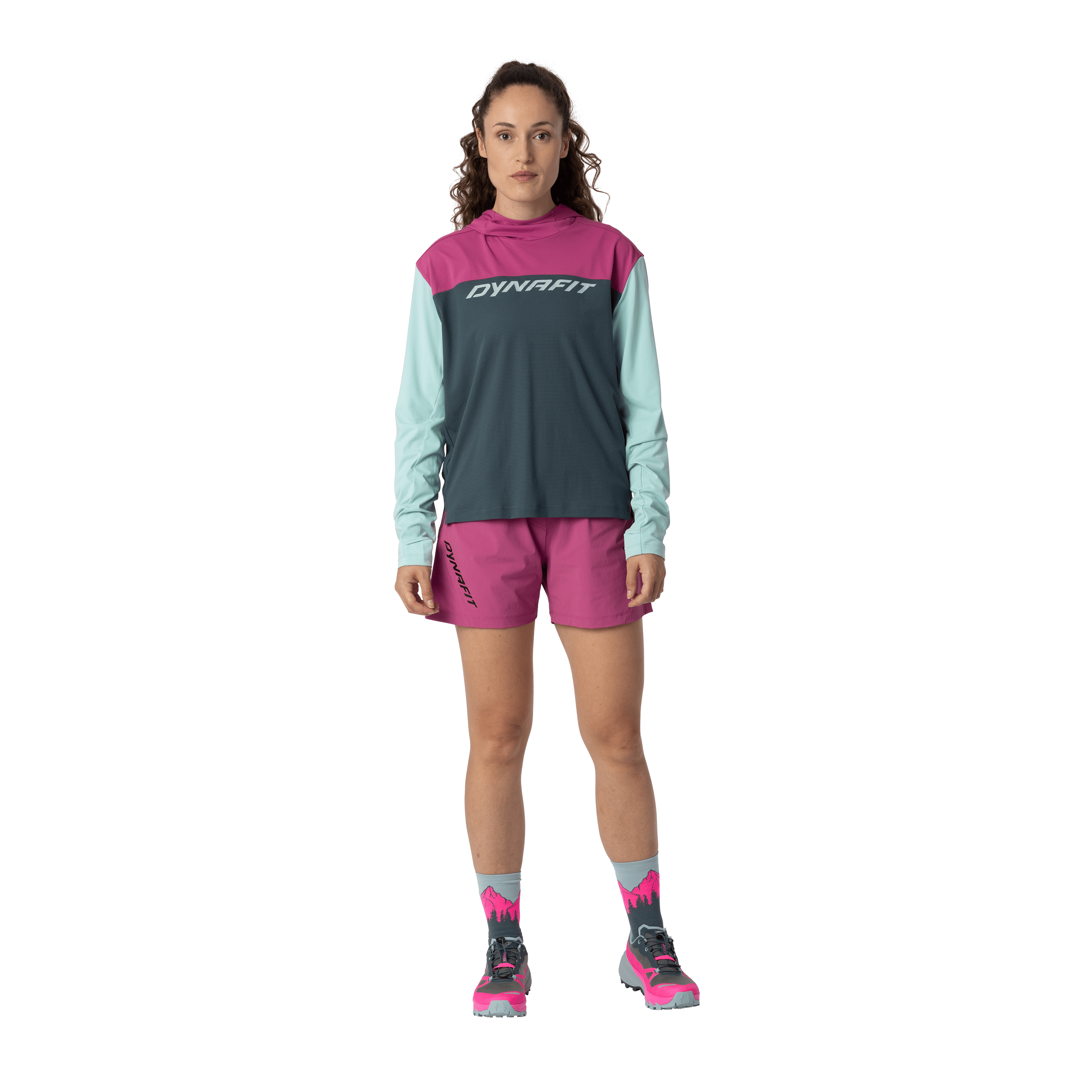 Traverse Sun Hoody Women on_body image