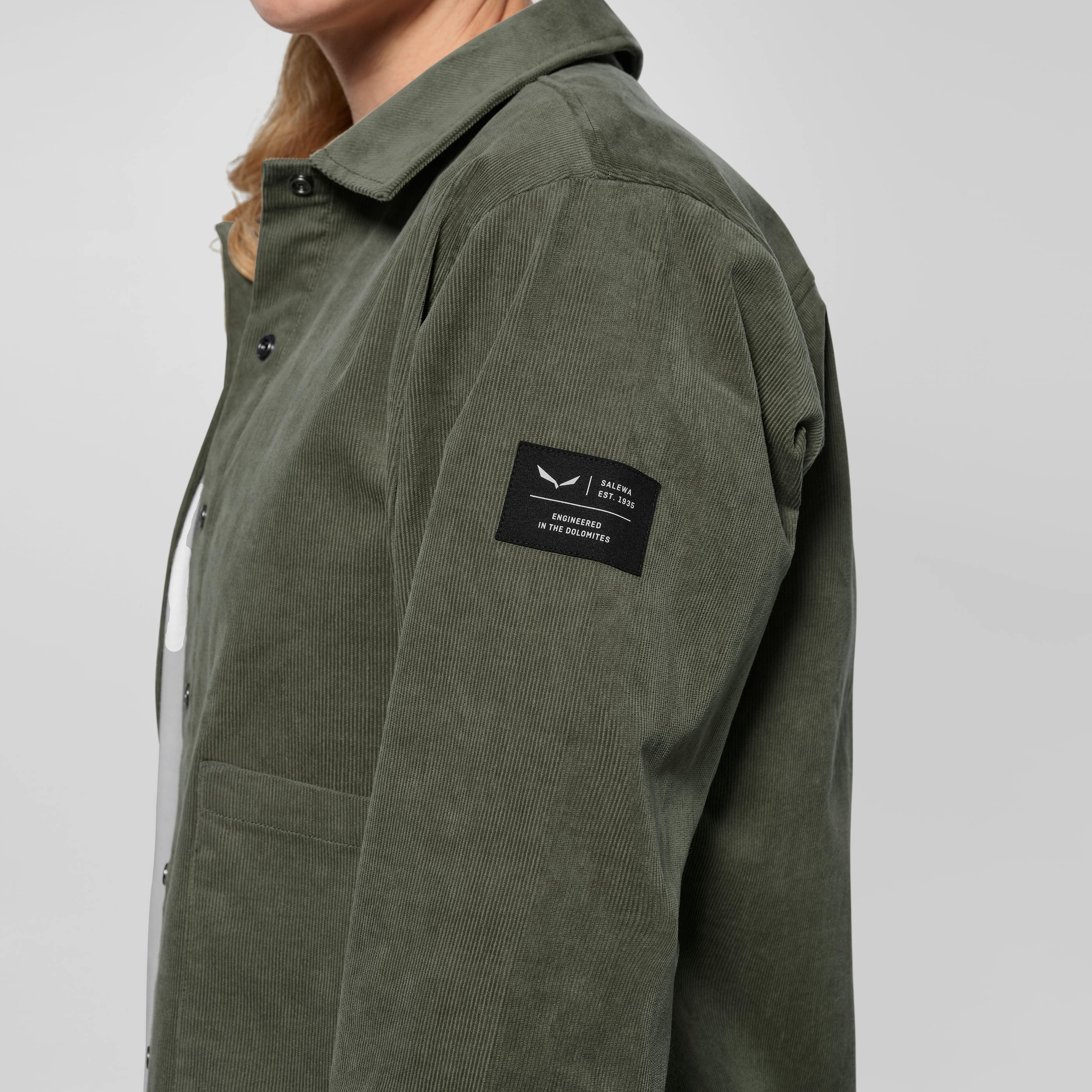 Fanes Cord Overshirt Damen tech_detail image