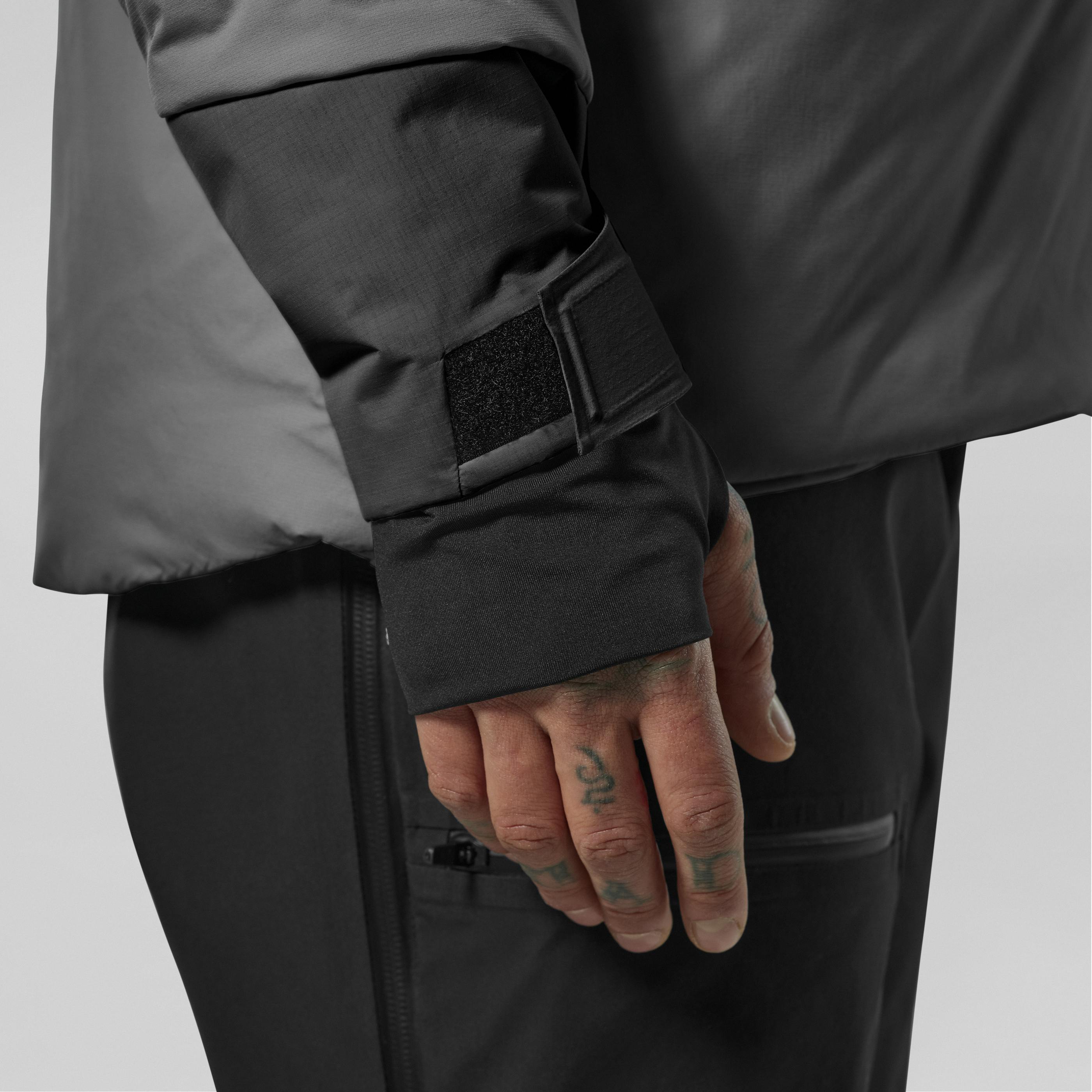 Ortles Tirolwool® Air Kapuzenjacke Damen tech_detail image