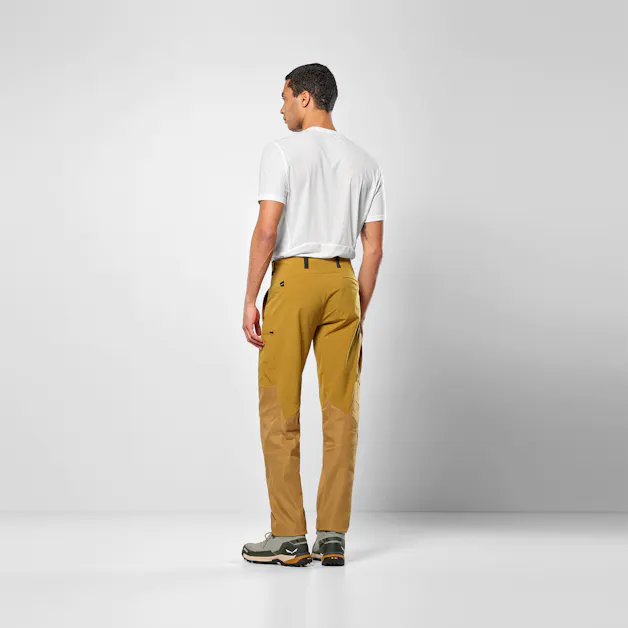Puez Hemp Durastretch Pant Men on_body image