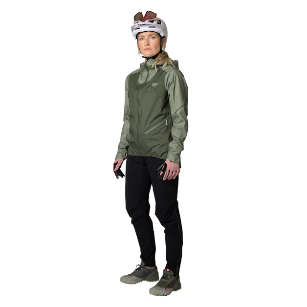 Ride 3L Jacket Women on_body image