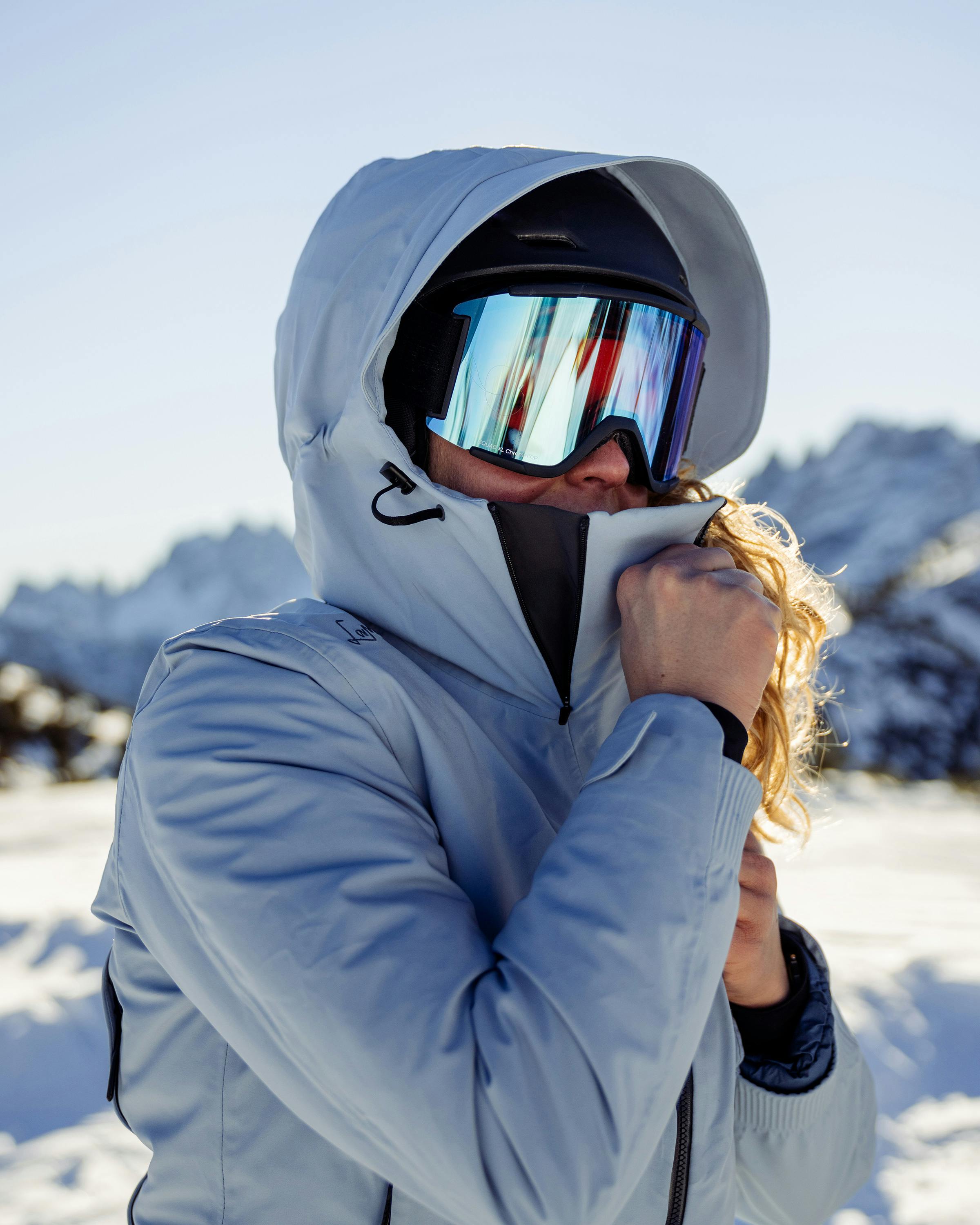 Giada Shell Jacke action_shot image
