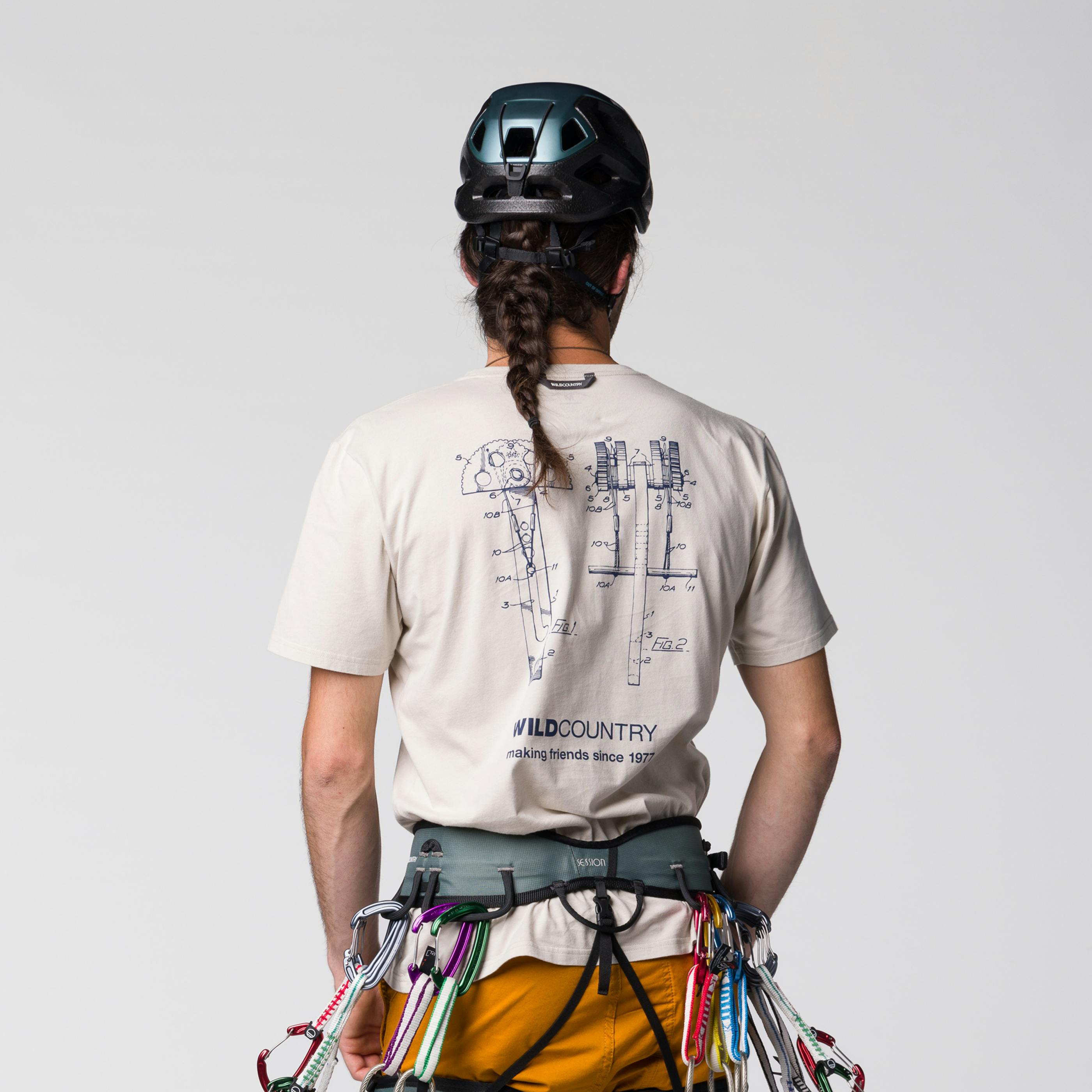 Friends Herren T-Shirt  on_body image