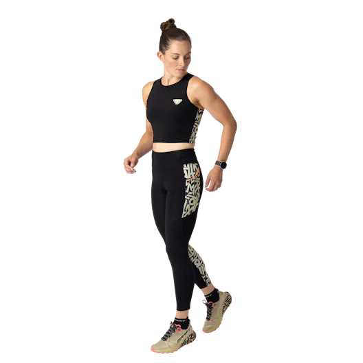 Trail Crop Top Women on_body image