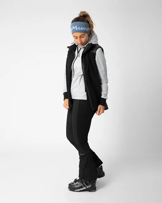 Martha Logo Knit Stirnband perspective_view image