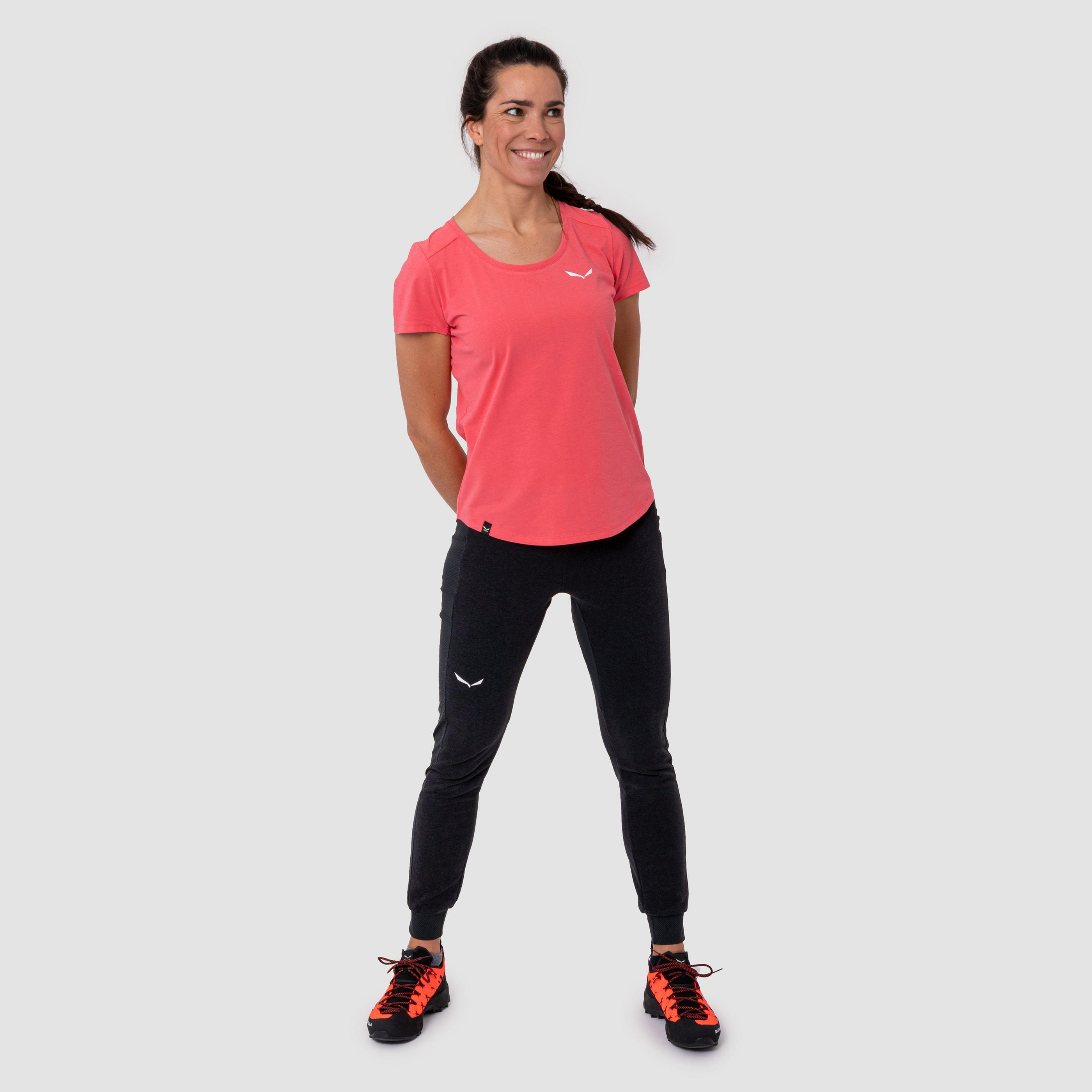 Lavaredo Hemp Pantalon Train Femme on_body image