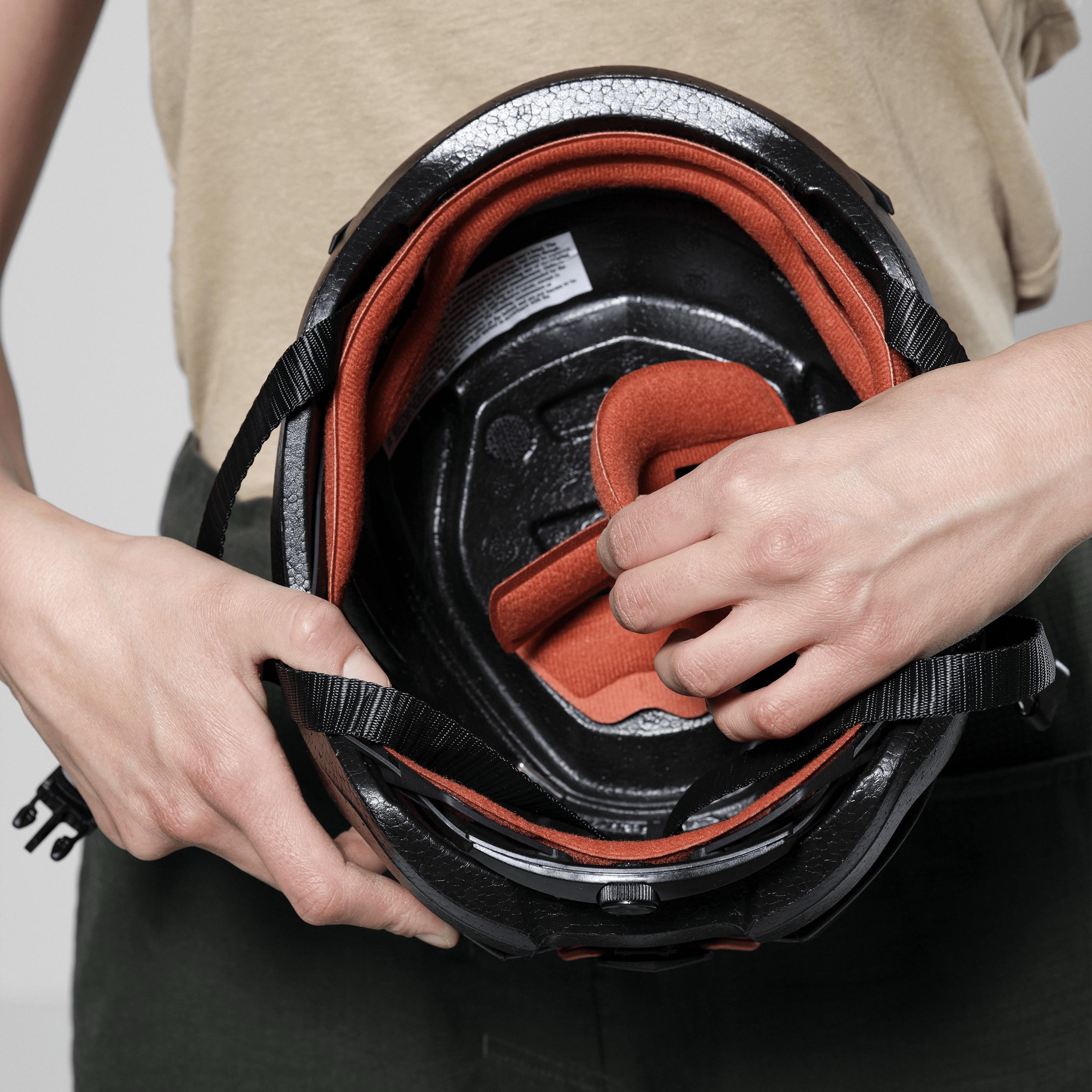 Aria Helmet tech_detail image