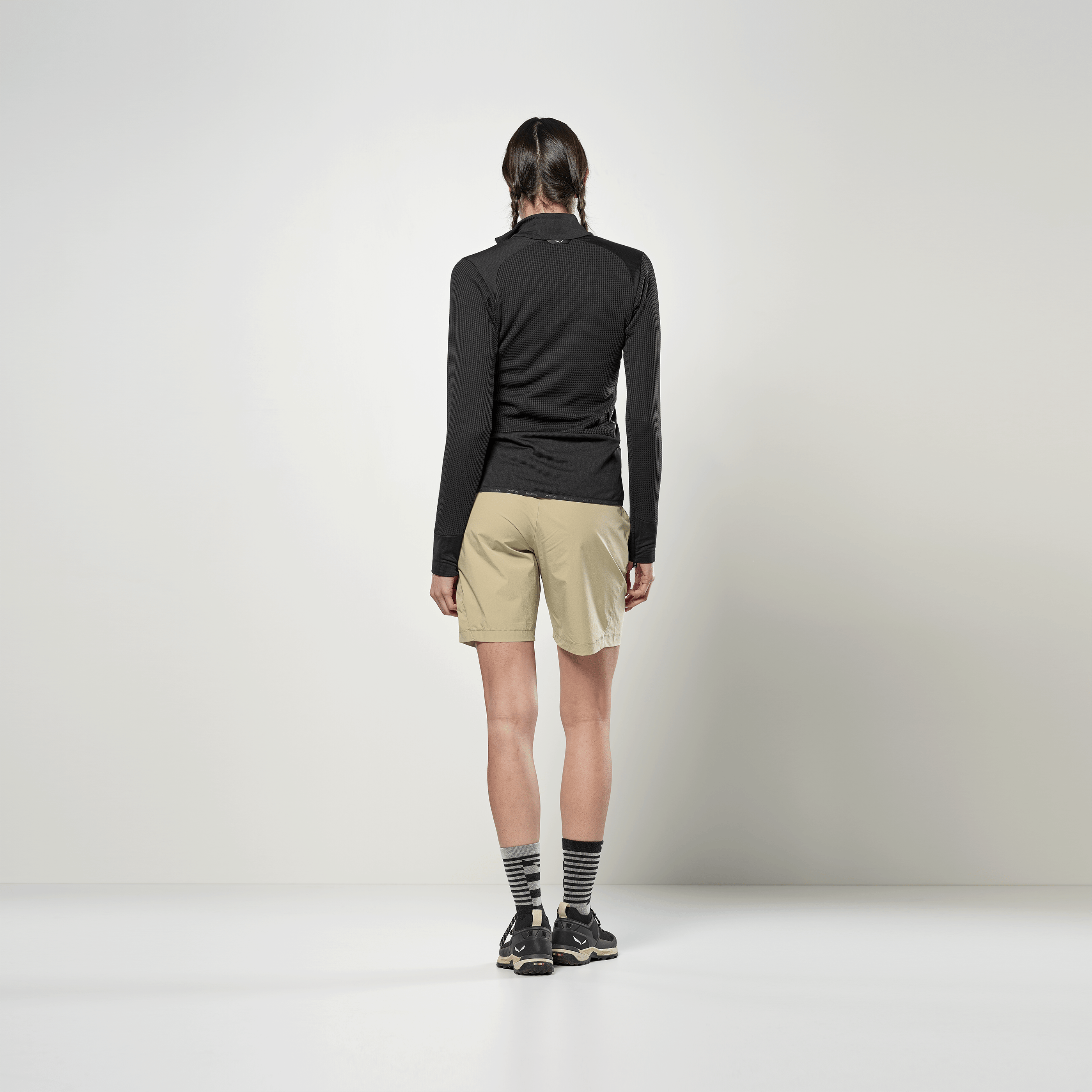 Puez Waffle Hybrid Polarlite Jacket Women on_body image