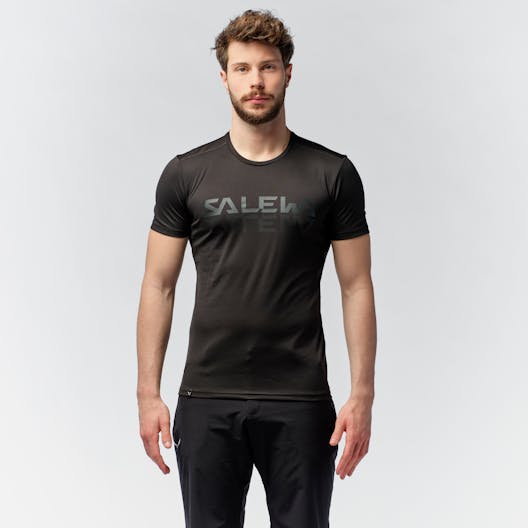 Sporty Graphic Dry'Ton T-shirt Uomo on_body image