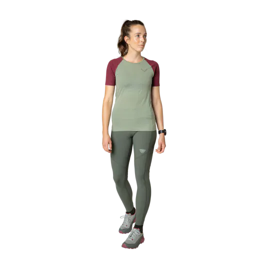 Ultra S-Tech Shirt Women on_body image