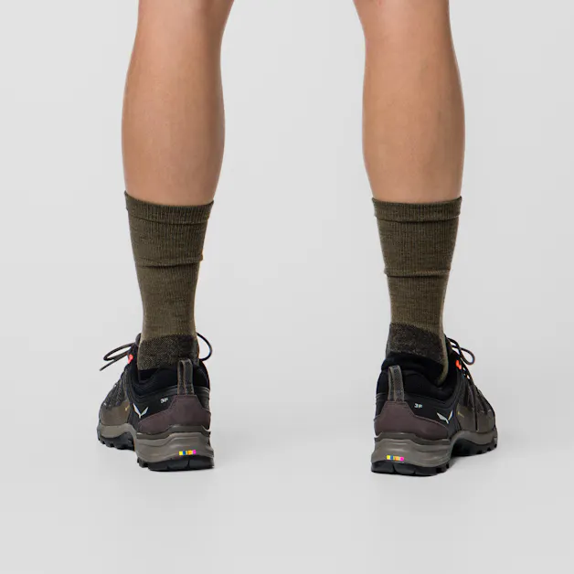 Mountain Trainer Lite GORE-TEX® Damenschuhe on_body image