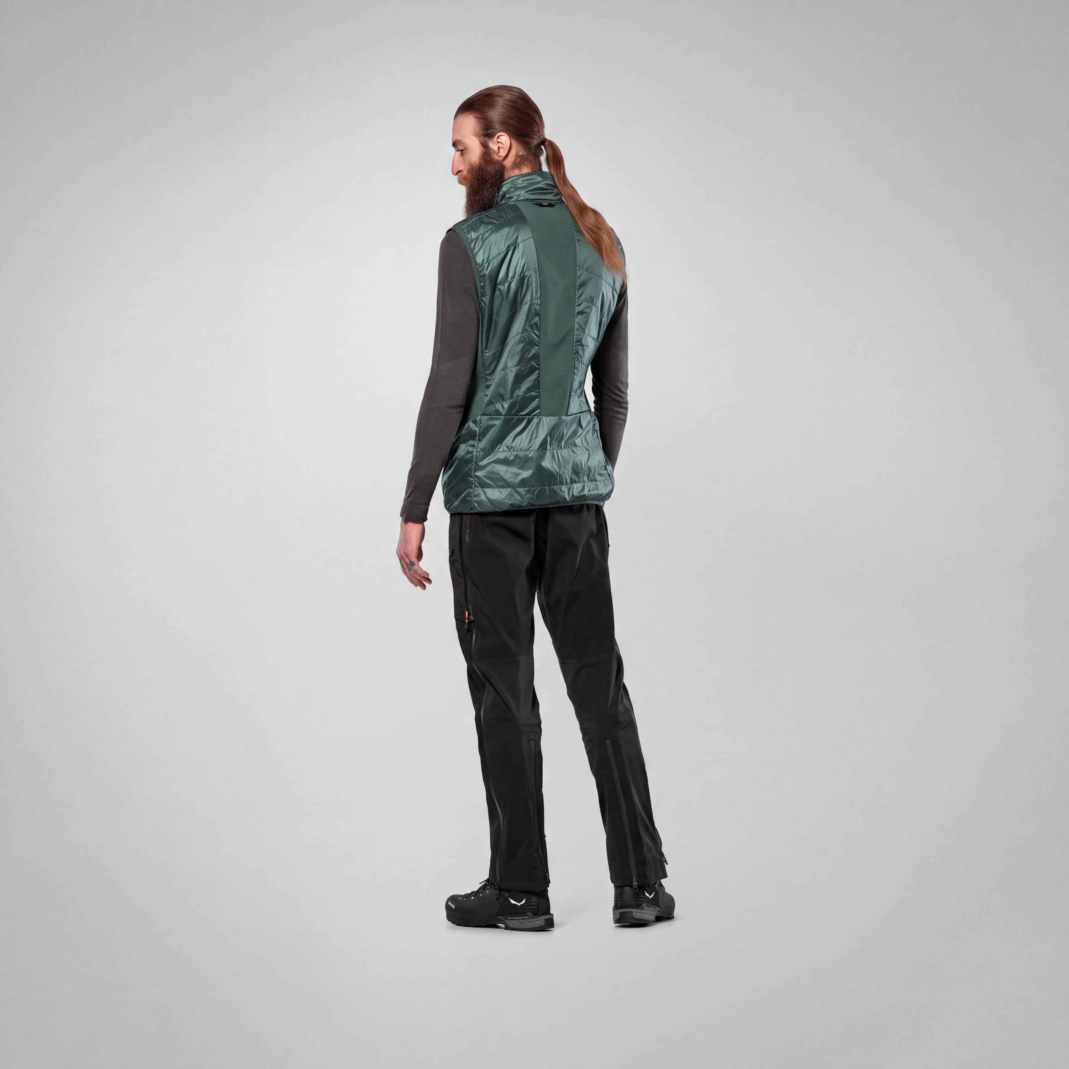 Ortles Hybride TirolWool® Responsive Gilet Homme on_body image