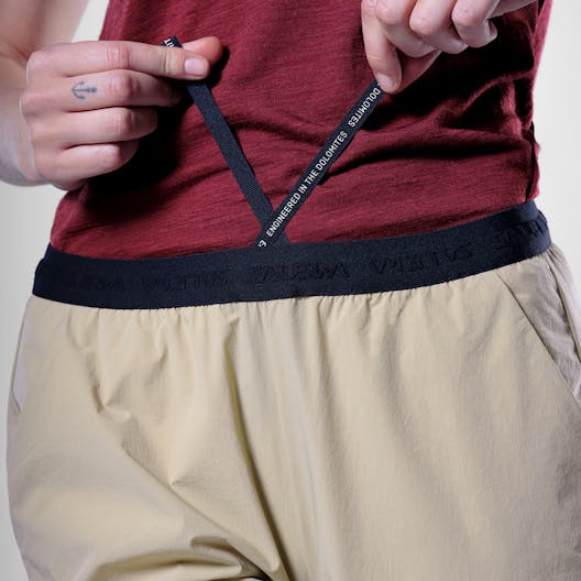 Puez 4 Pantaloncini Donna tech_detail image