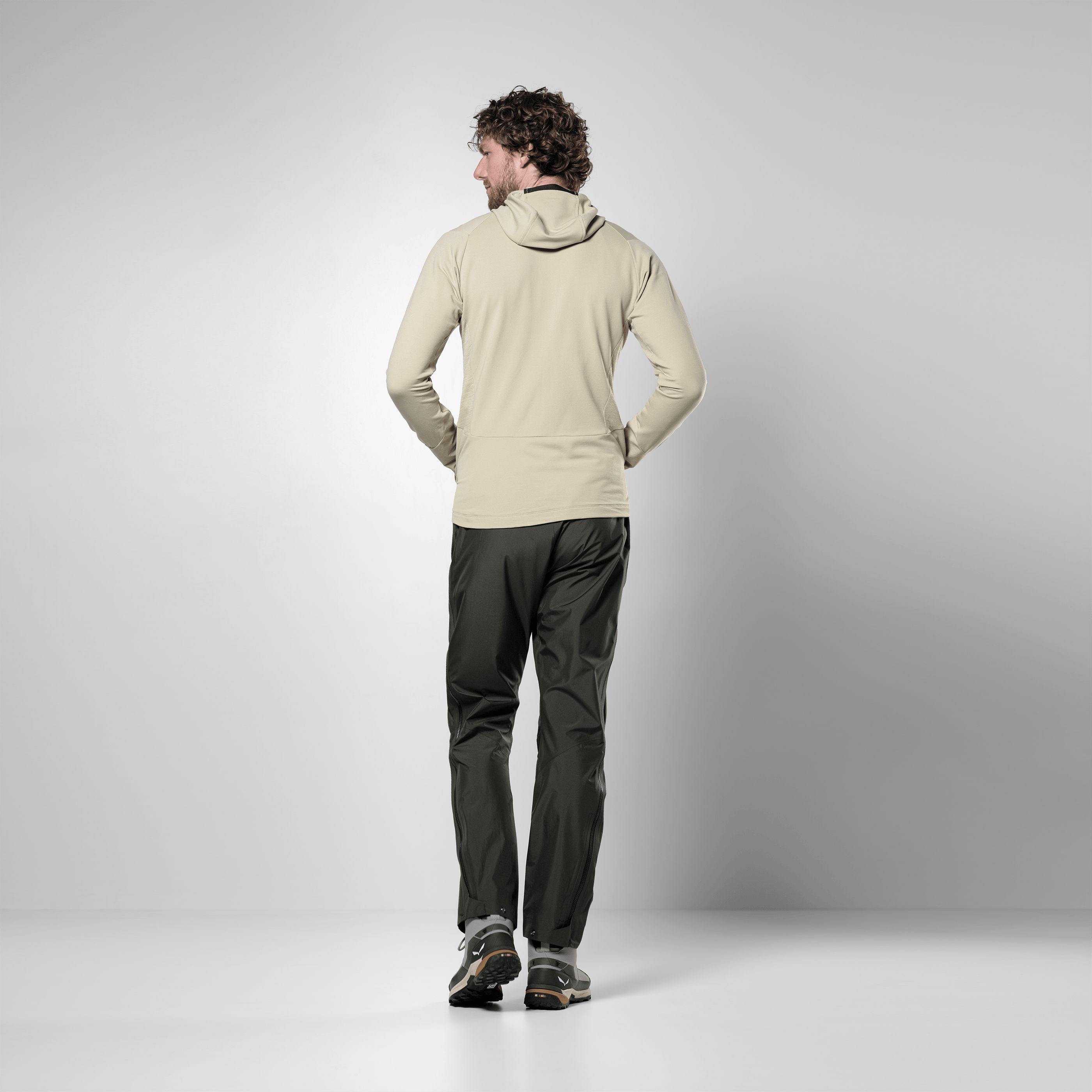 Puez Merino Durastretch Sudadera con Capucha Hombre on_body image