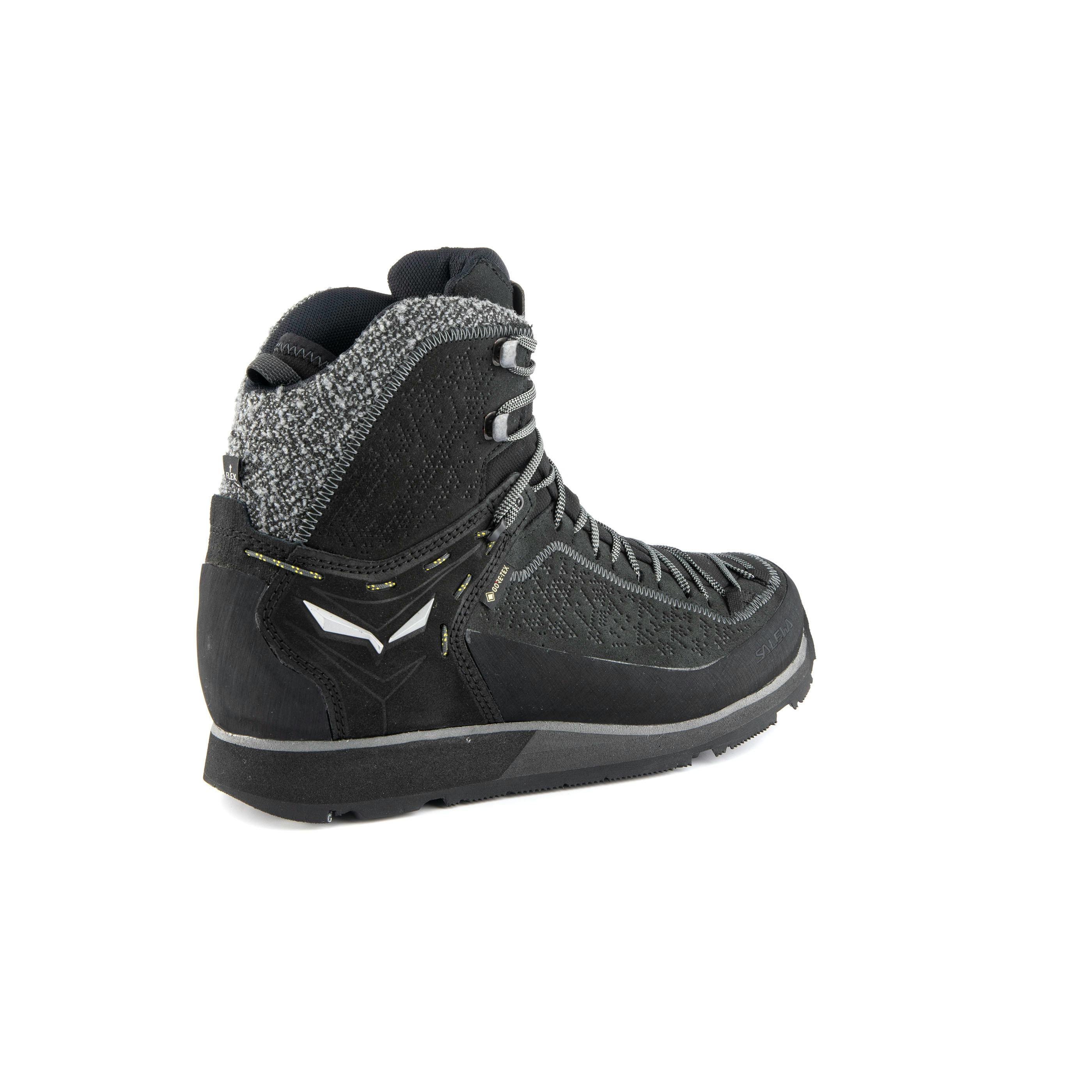Salewa Mens MTN Trainer 2 Winter GTX‎ Boots Sz 12 Black Trekking Gore Tex Cut in half: Salewa Mountain Trainer 2 Mid GTX Review (2025  main image 4