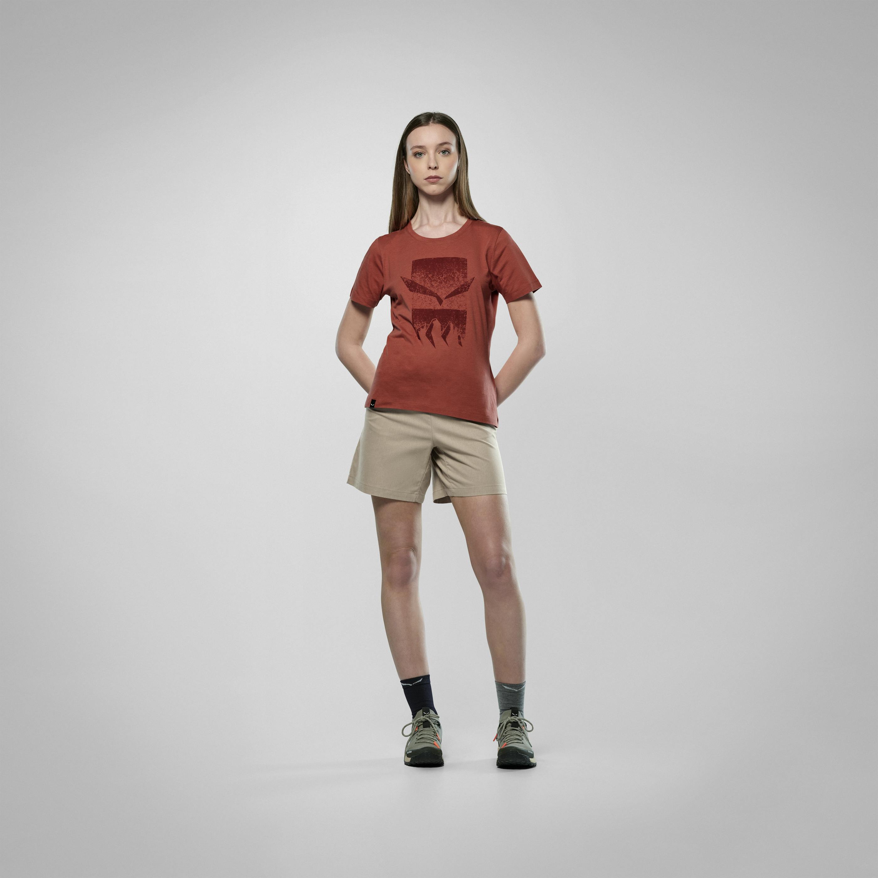 Eagle 3 Cime Maglietta Donna on_body image