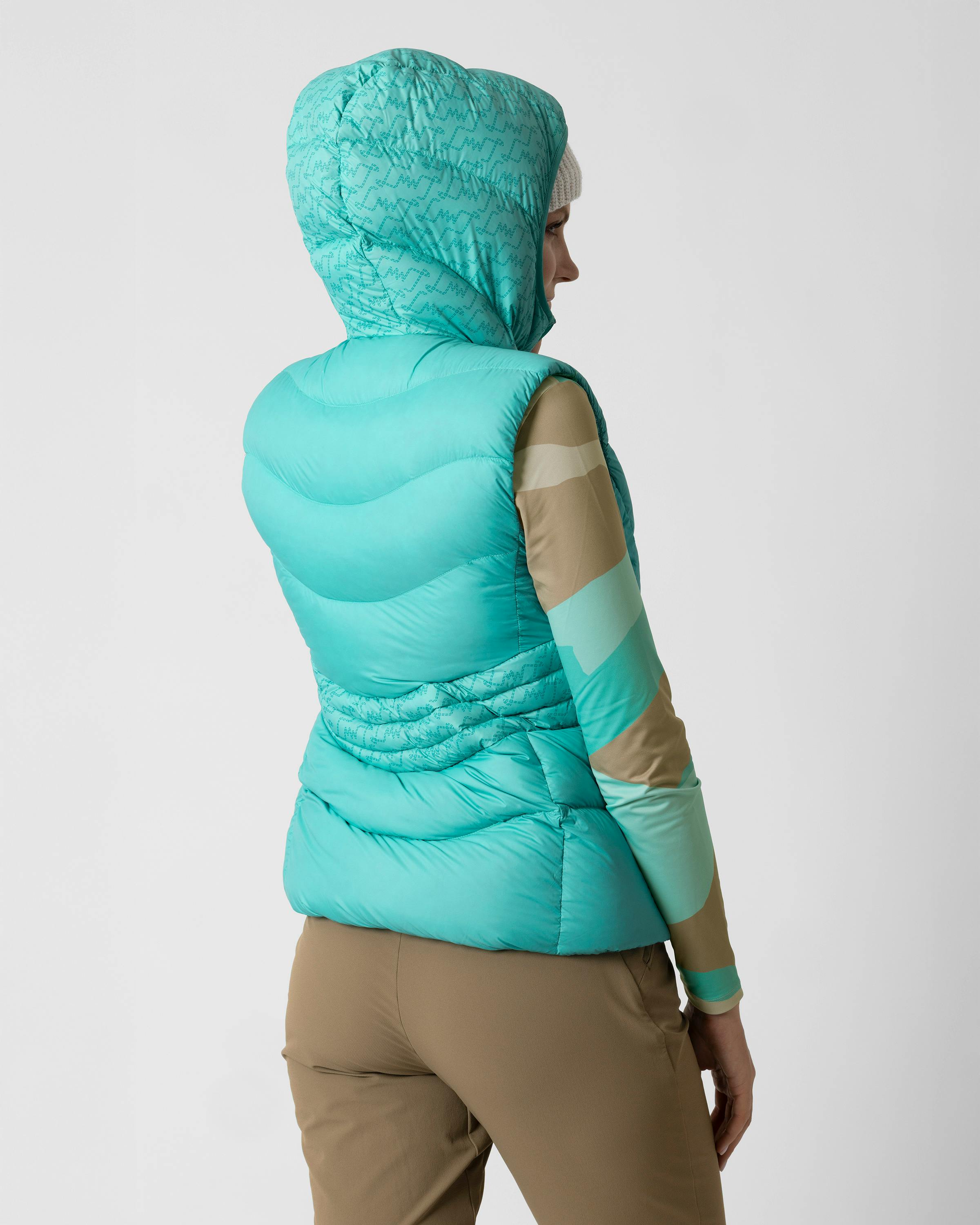 Bianca Gilet Reversibile tech_detail image