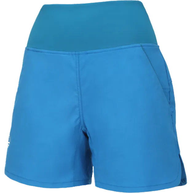 Session Short Woman still image