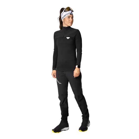 Elevation Longsleeve Damen on_body image