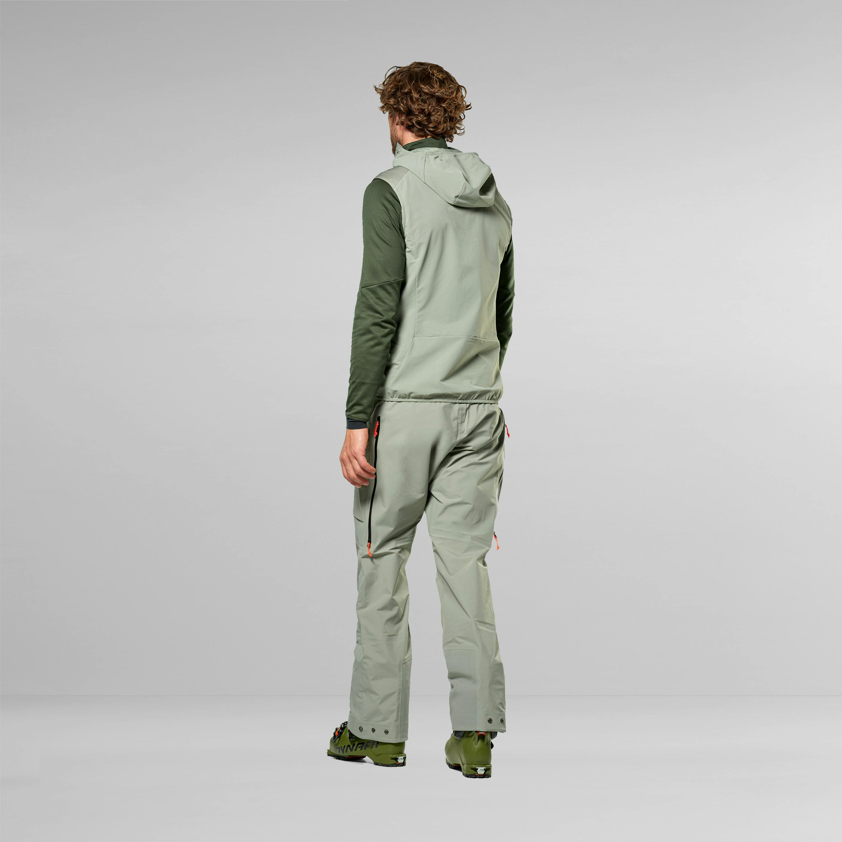 Sella Durastretch/Tirolwool® Responsive Hybrid Vest Men on_body image