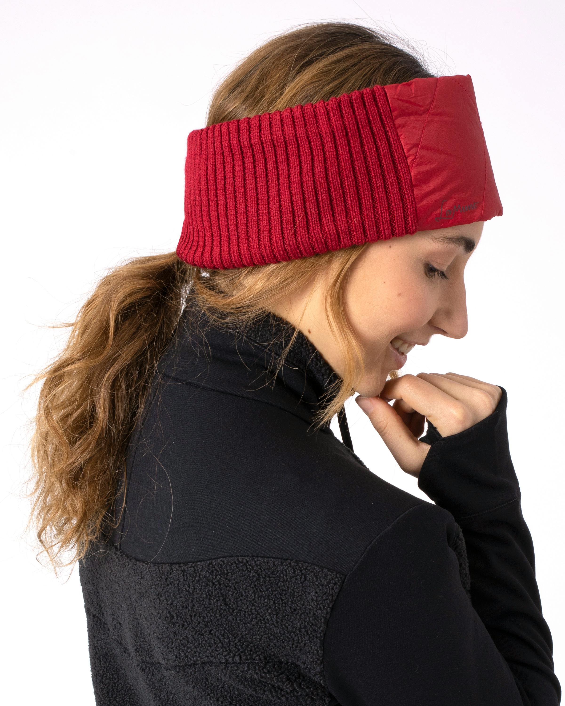 MARTHA COZY STIRNBAND action_shot image