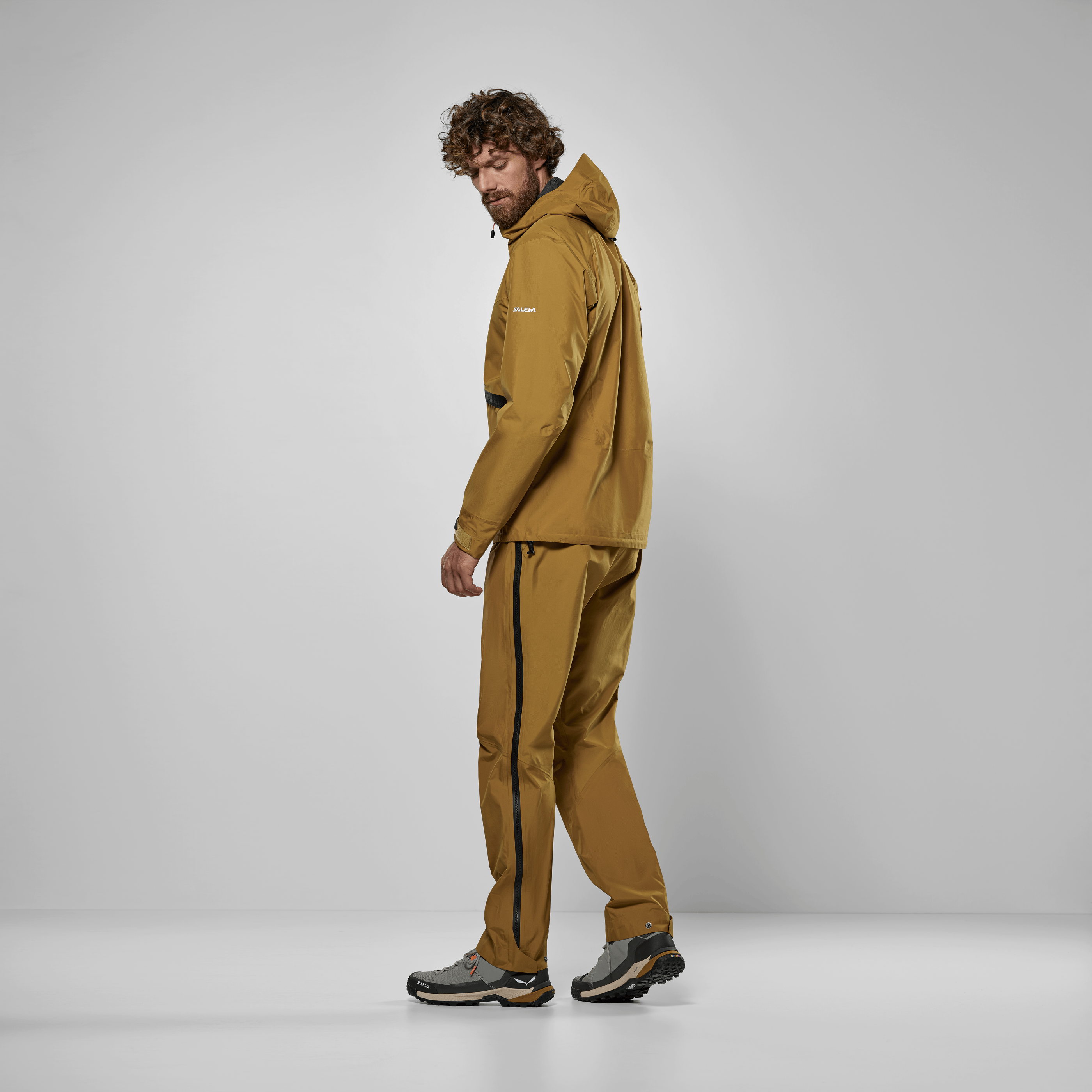 Puez Powertex Hybrid Jacket Men on_body image