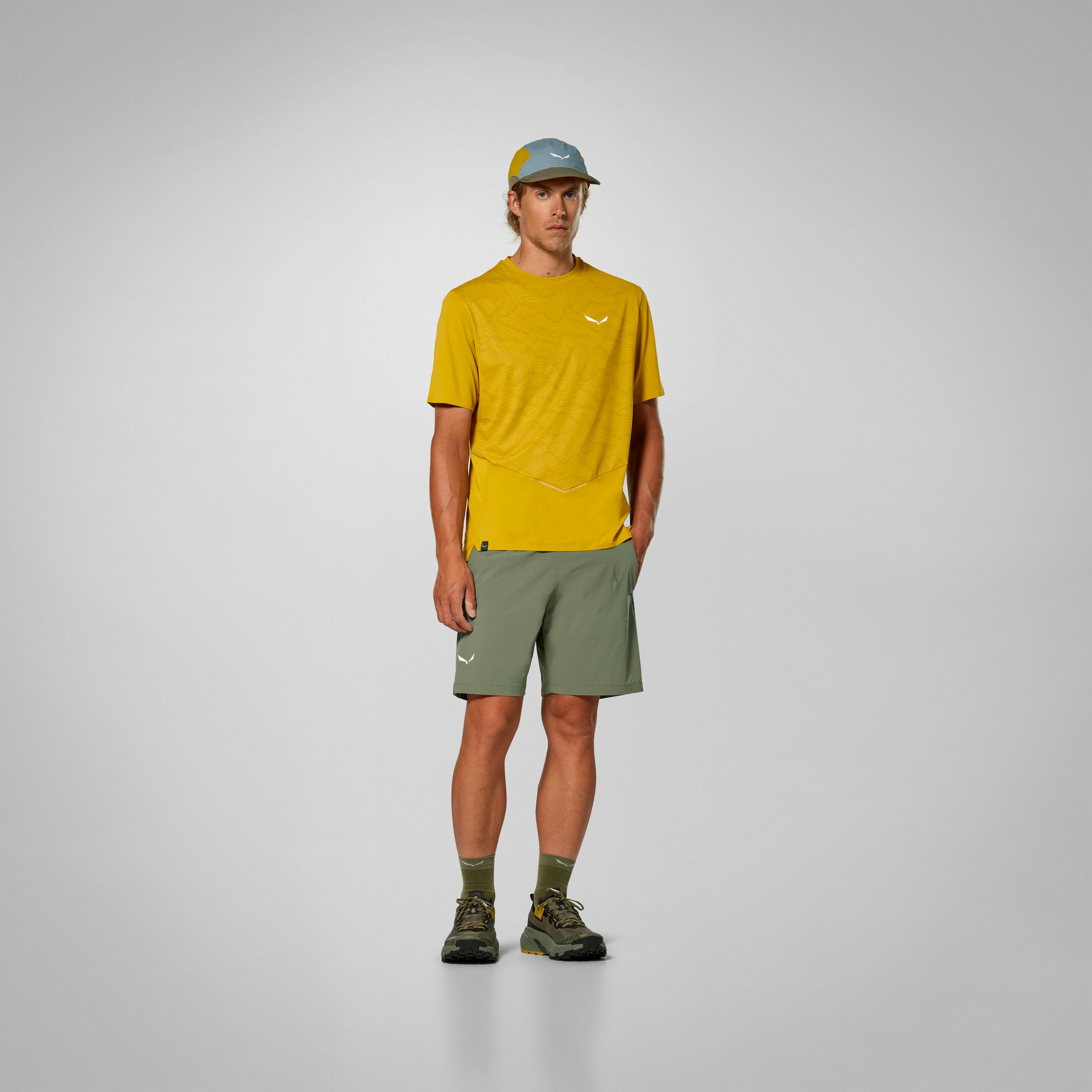 Pedroc Durastretch Light Shorts Men on_body image