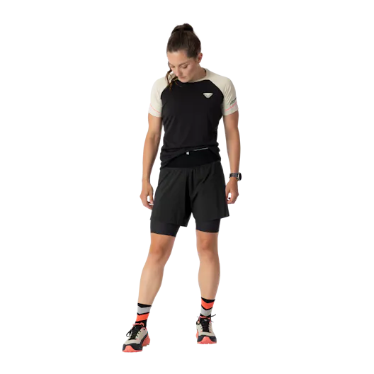 Ultra 2in1 Shorts Damen on_body image