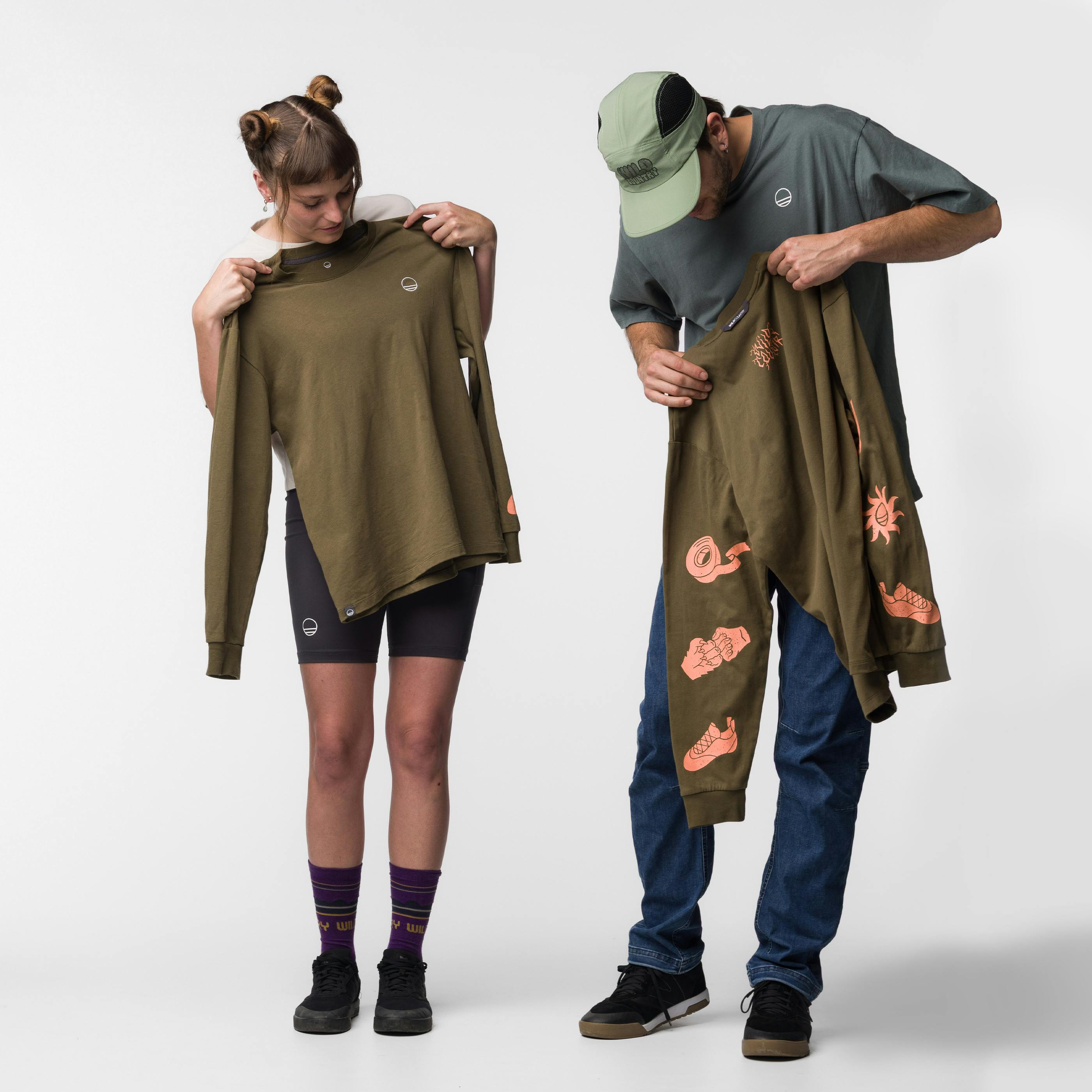 Movement Uni Long Sleeve  on_body image