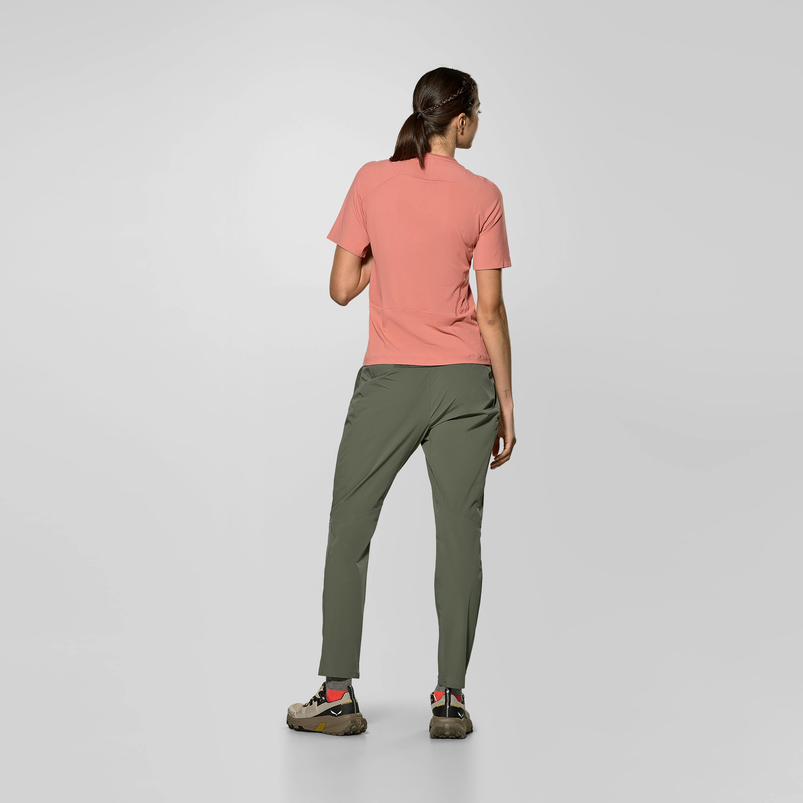 Pedroc 3 Durastretch Light Pant Women on_body image