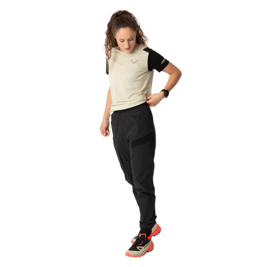 Transalper Cargo Hose Damen on_body image