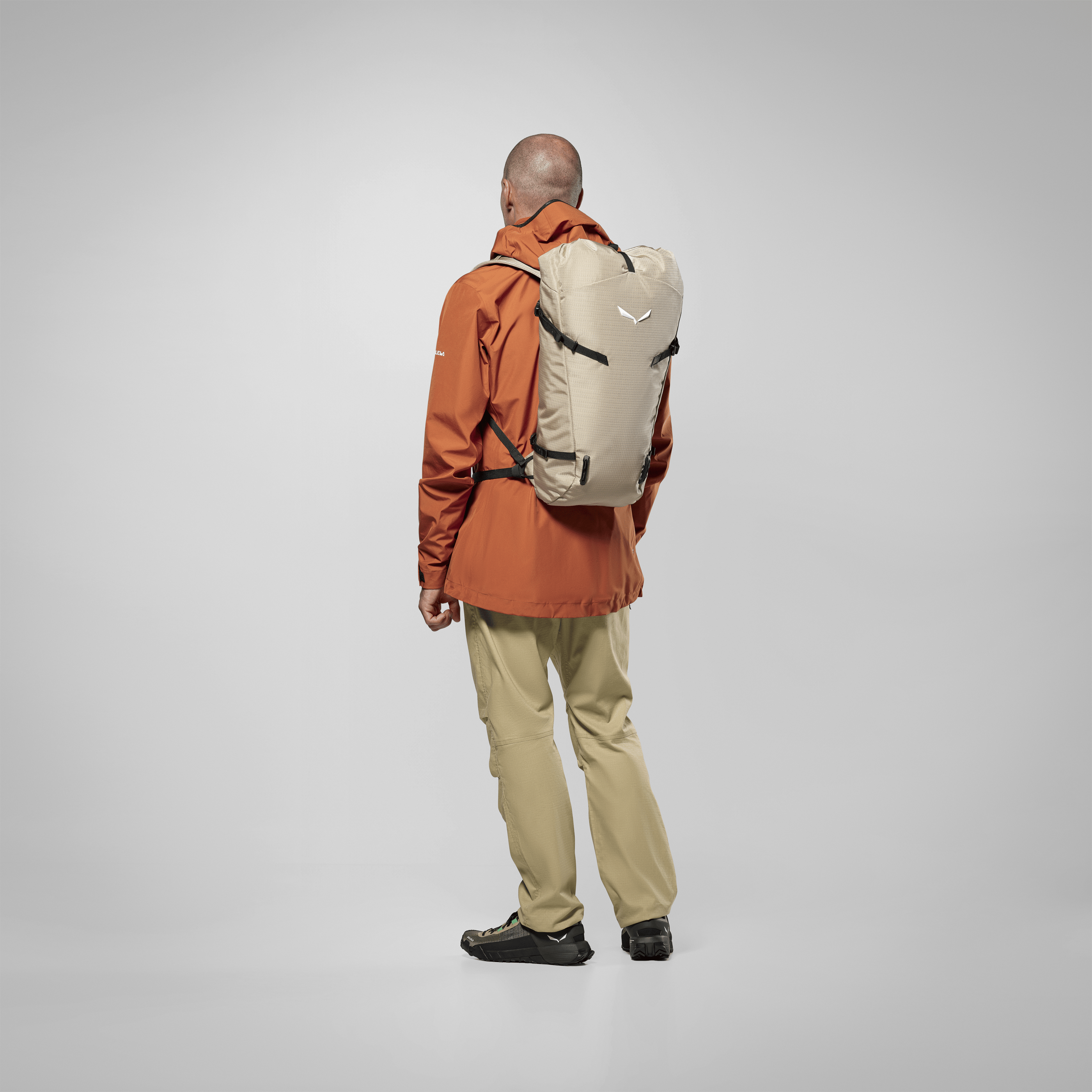 Climb Mate 25L Rucksack on_body image