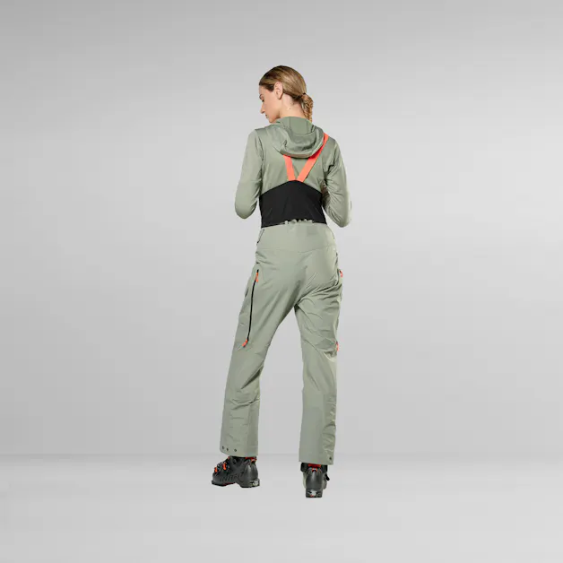 Sella Free 3 Layers Powertex Pant Women on_body image