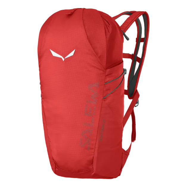 Mochila Ultra Train 22L still image