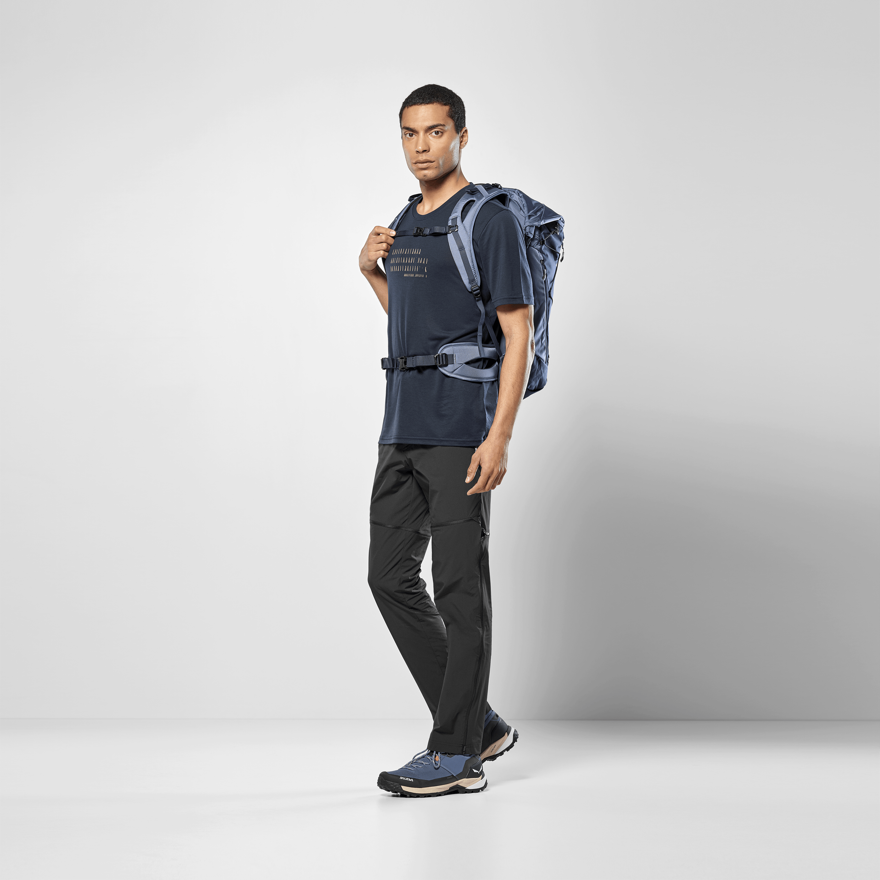 Puez 32+5L Rucksack on_body image