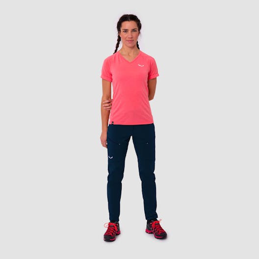 Puez Durastretch Cargo Pant Women on_body image