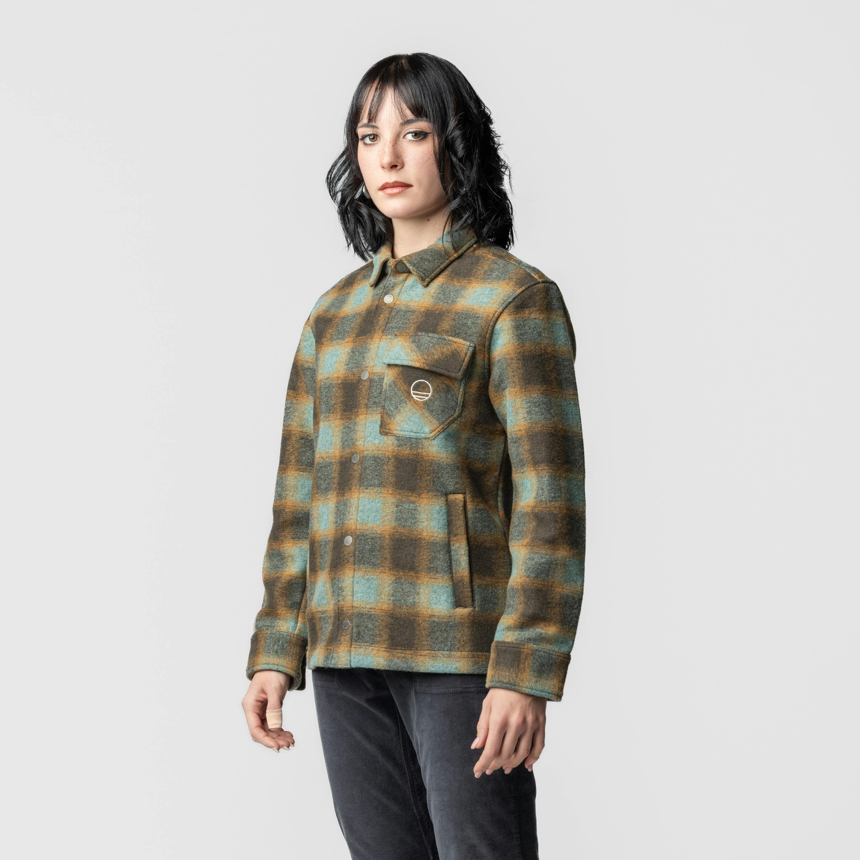 Movement Unisex-Jacke on_body image