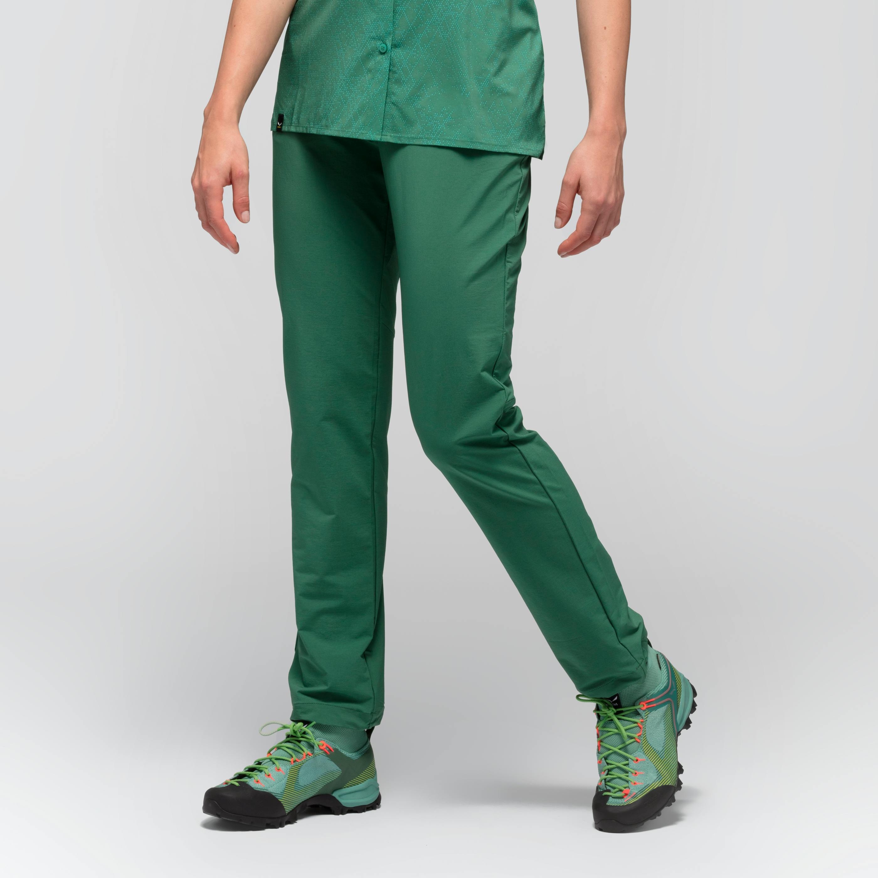 Puez 2 Durastretch Damen Hose on_body image