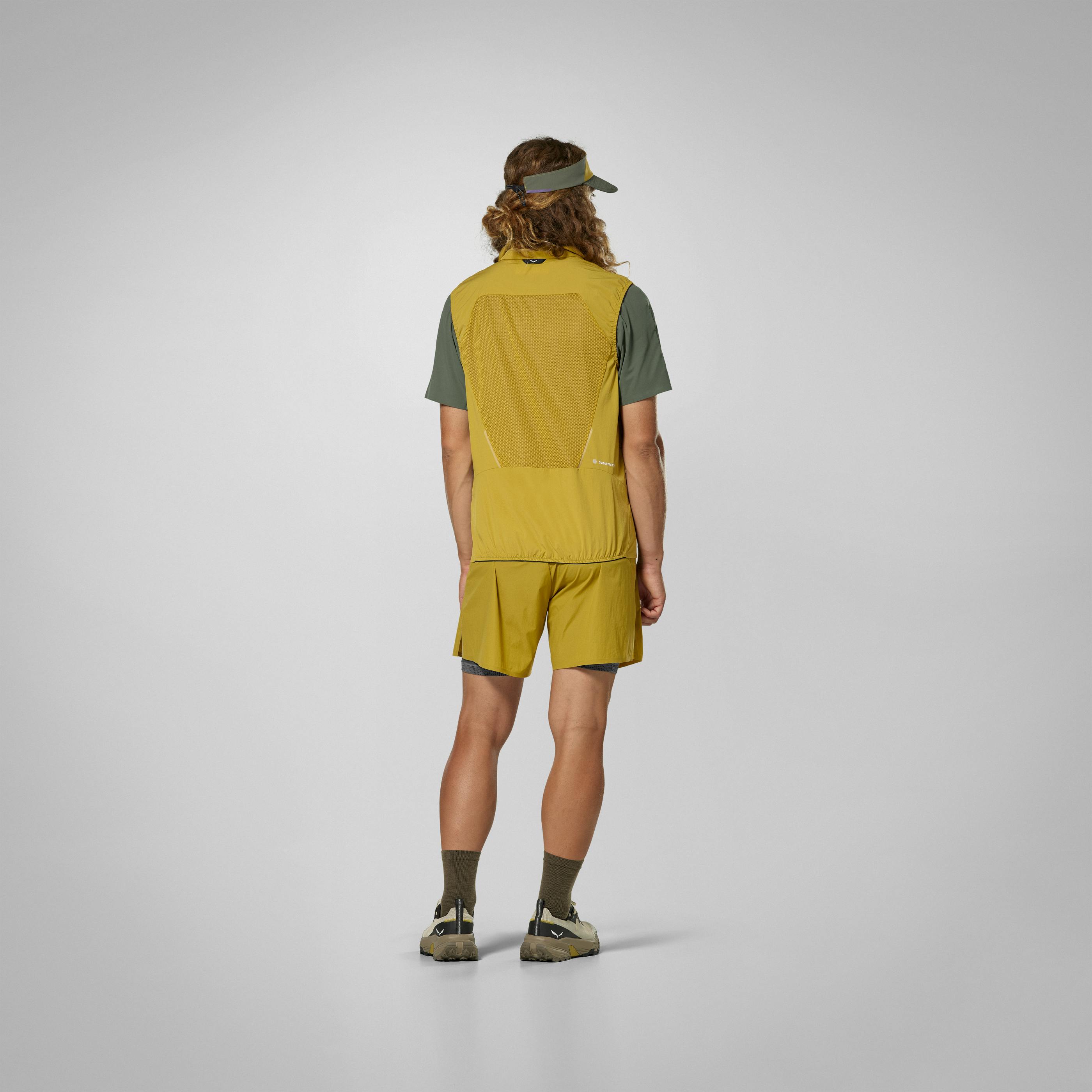 Pedroc Durastretch Light Vest Men on_body image