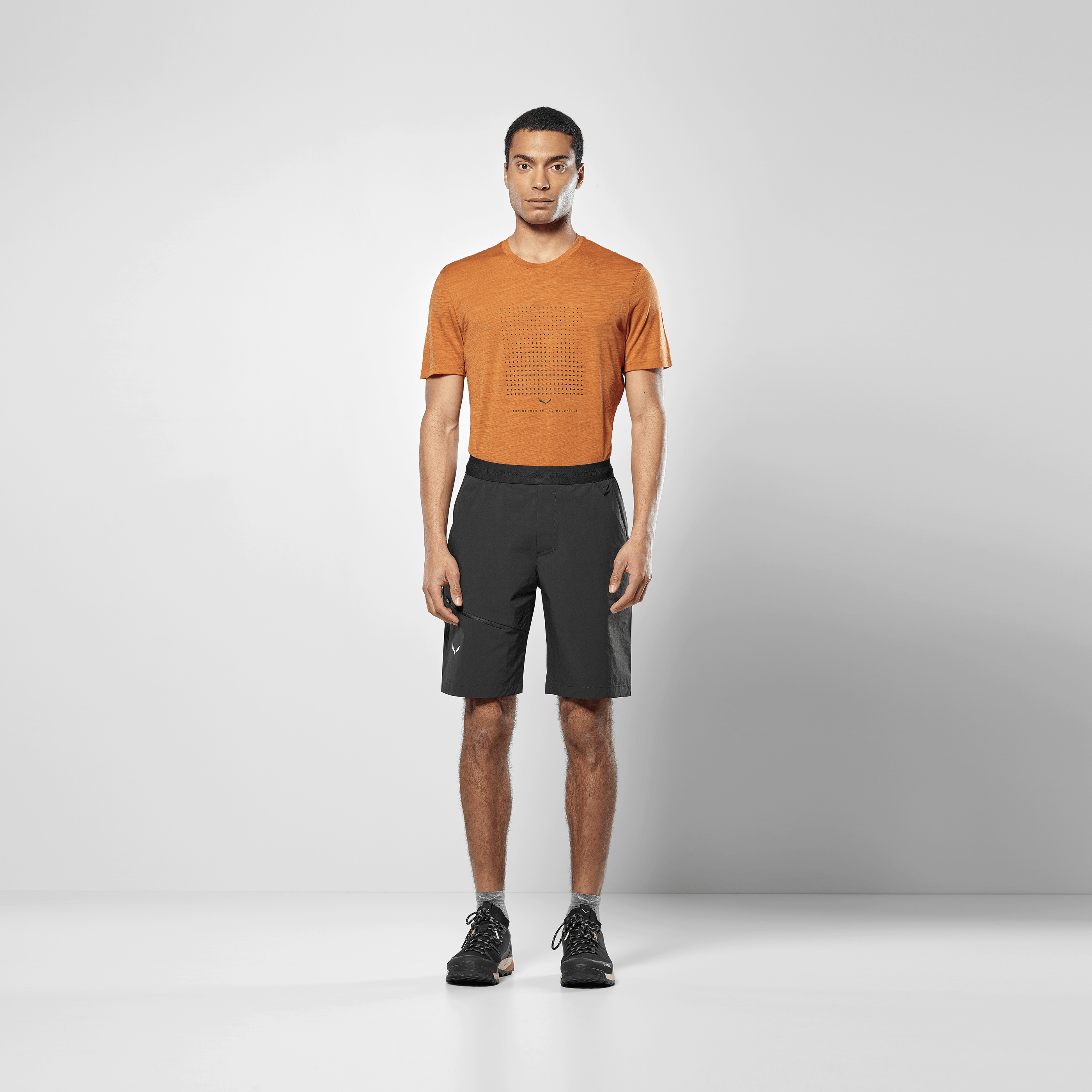 Puez 4 Pantaloncini Uomo on_body image