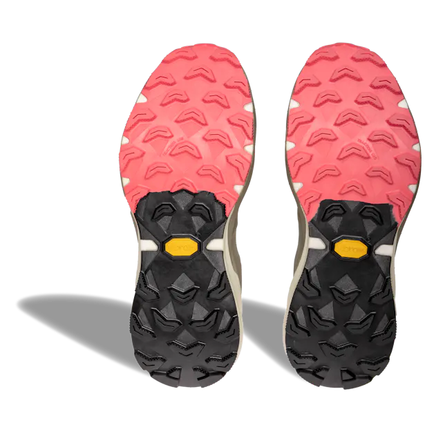 Ultra 100 V3 Laufschuh Damen perspective_view image