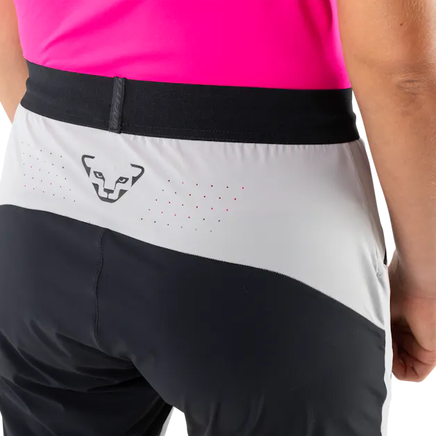 Traverse Dynastretch Shorts Damen tech_detail image