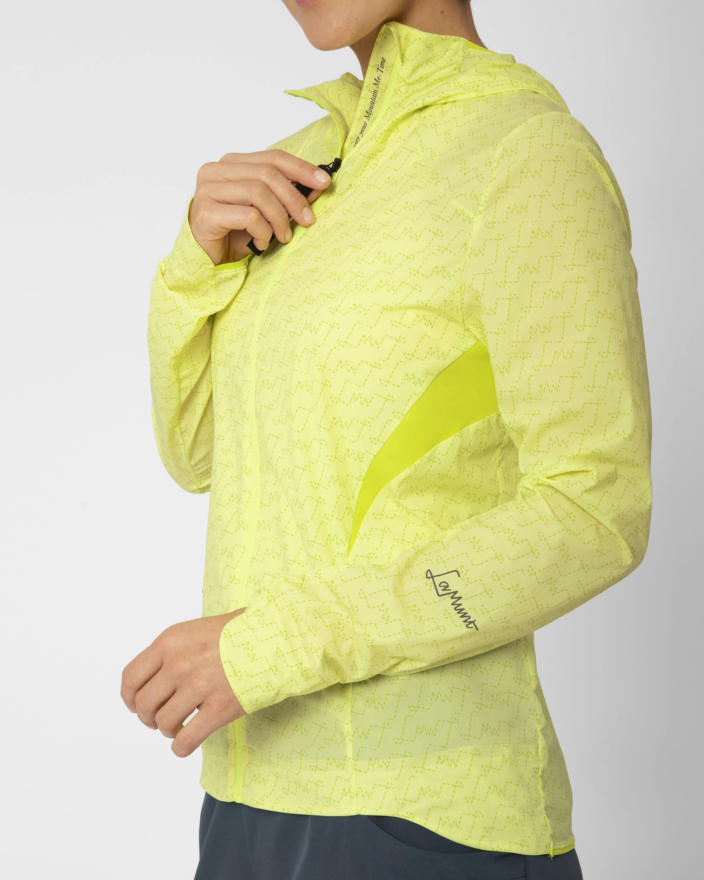 Manuela Windjacke tech_detail image