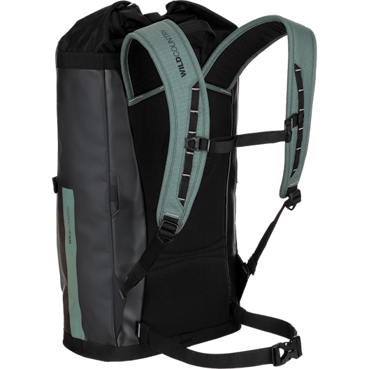Crag Hauler 25 Backpack perspective_view image