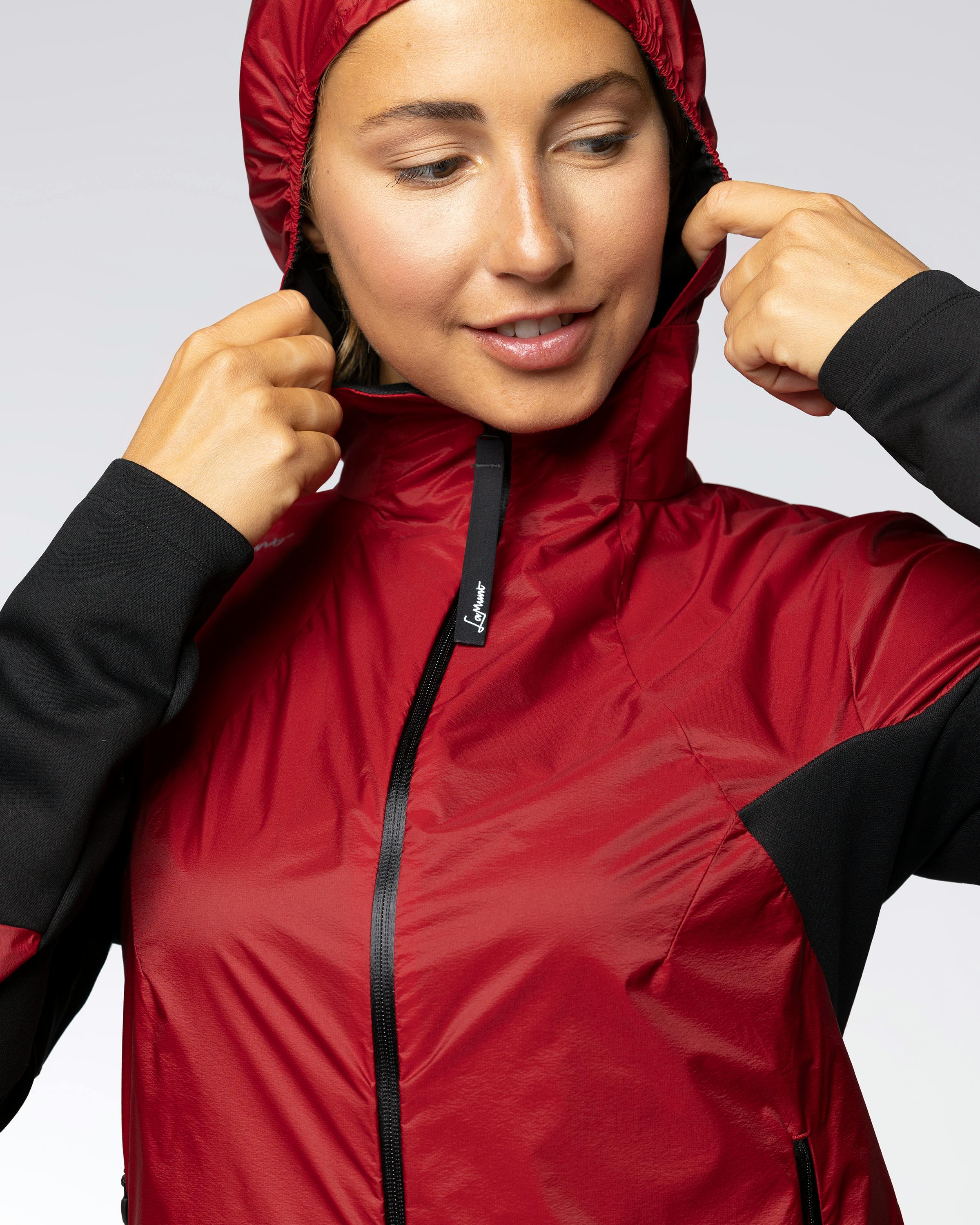 Caroline  Windjacke tech_detail image