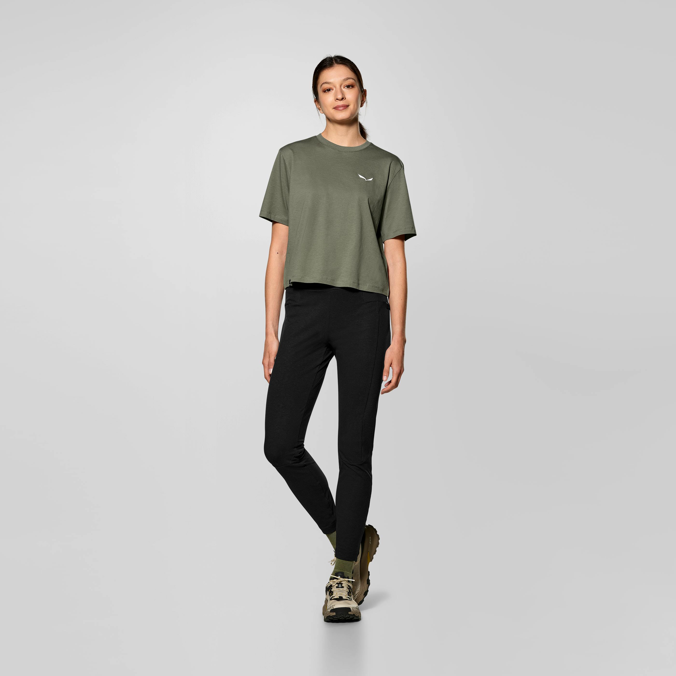 Agner Hemp Leggings Donna on_body image