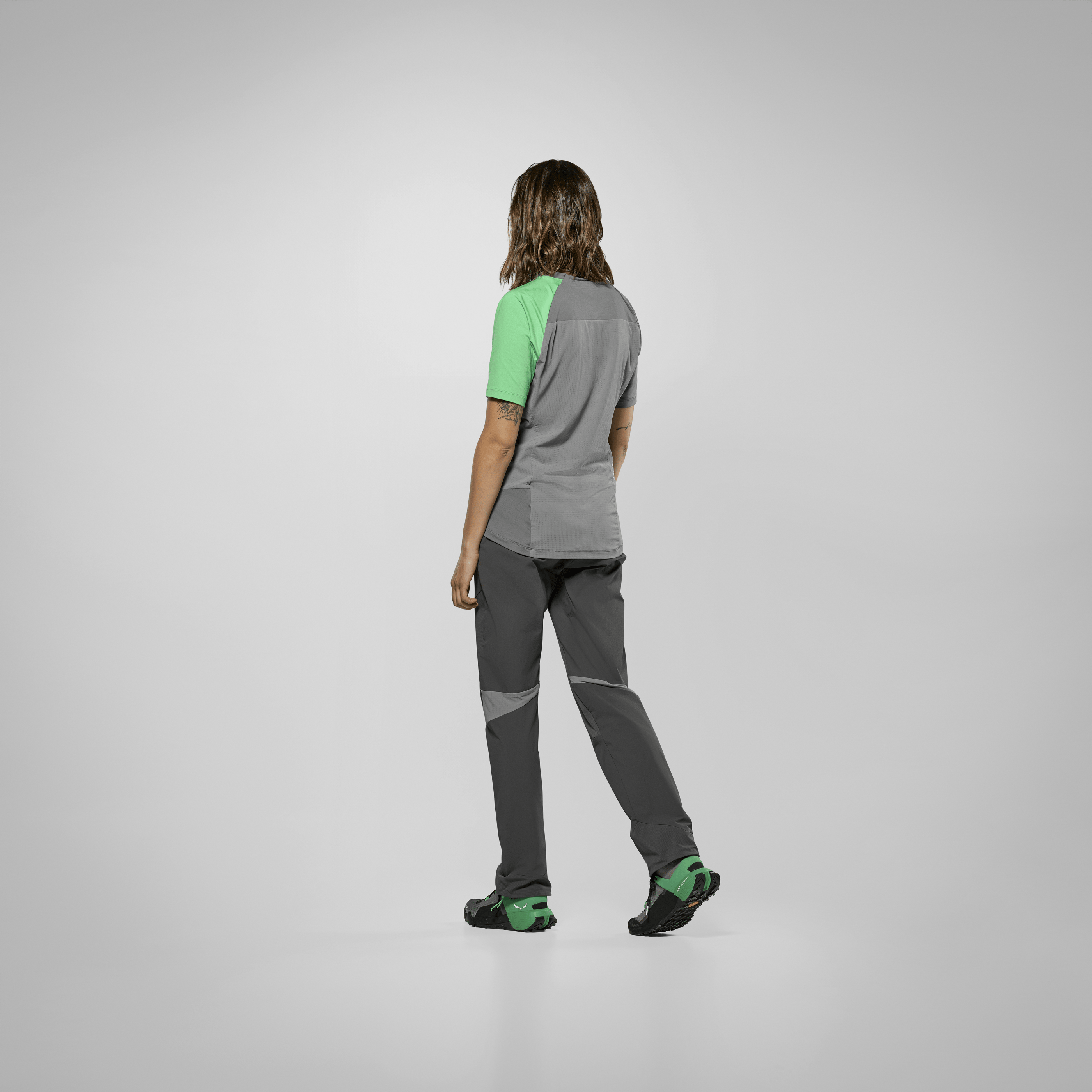 NXT Hybrid Maglietta Donna on_body image